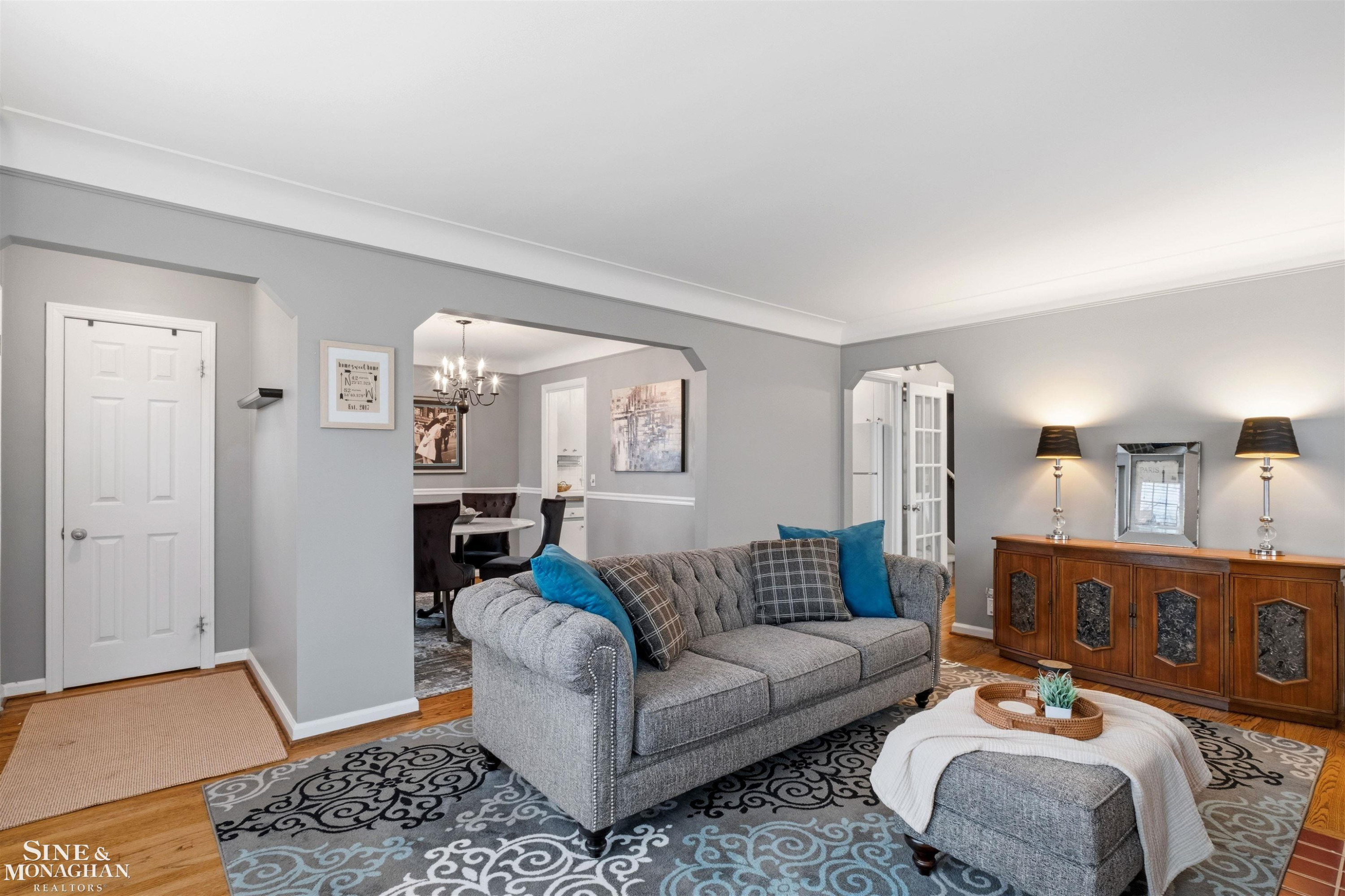 1776 Manchester Boulevard, Grosse Pointe Woods, MI 48236 — Photo 9