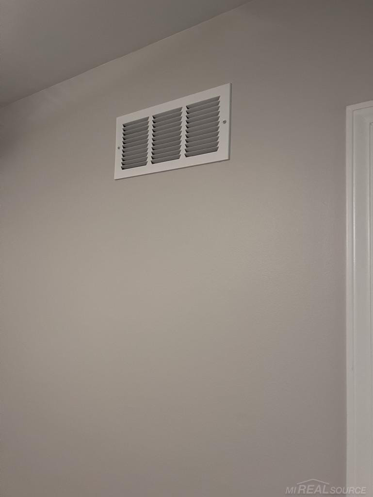 44666 Connecticut Court, Clinton Twp, MI 48038 — Photo 56