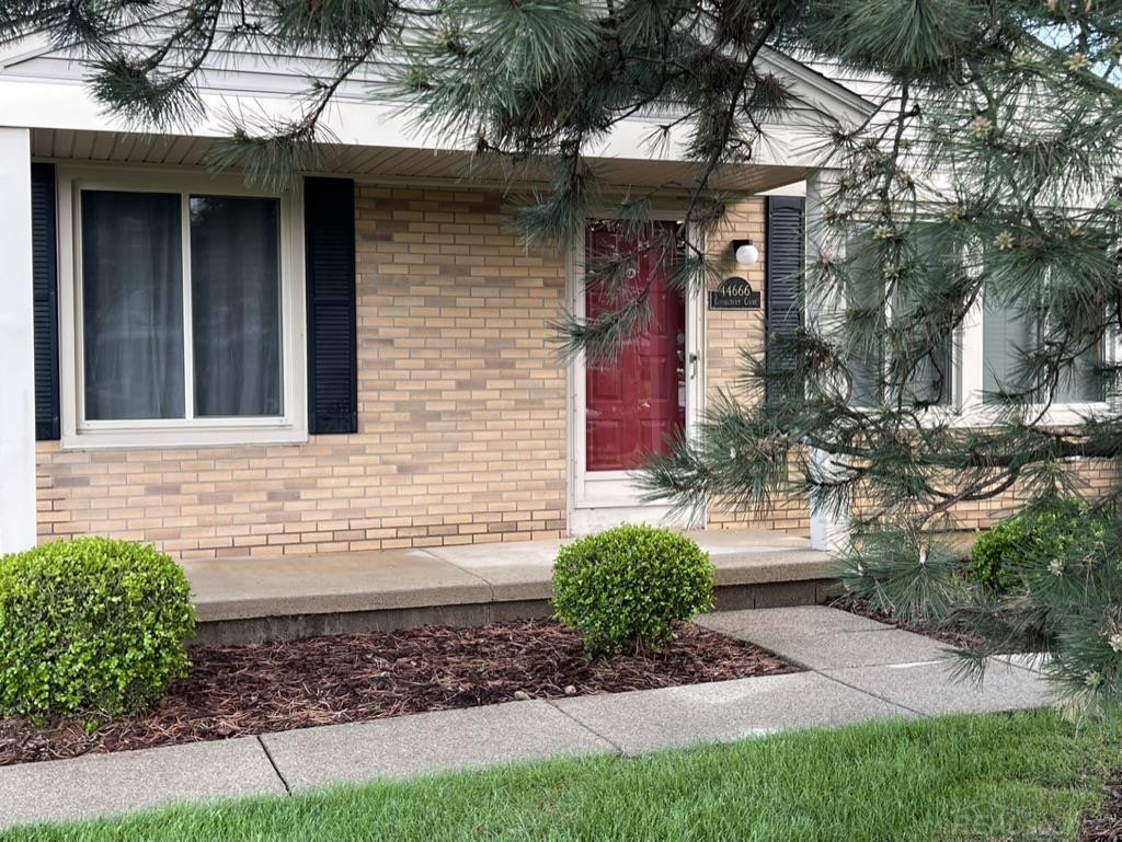 44666 Connecticut Court, Clinton Twp, MI 48038 — Photo 10