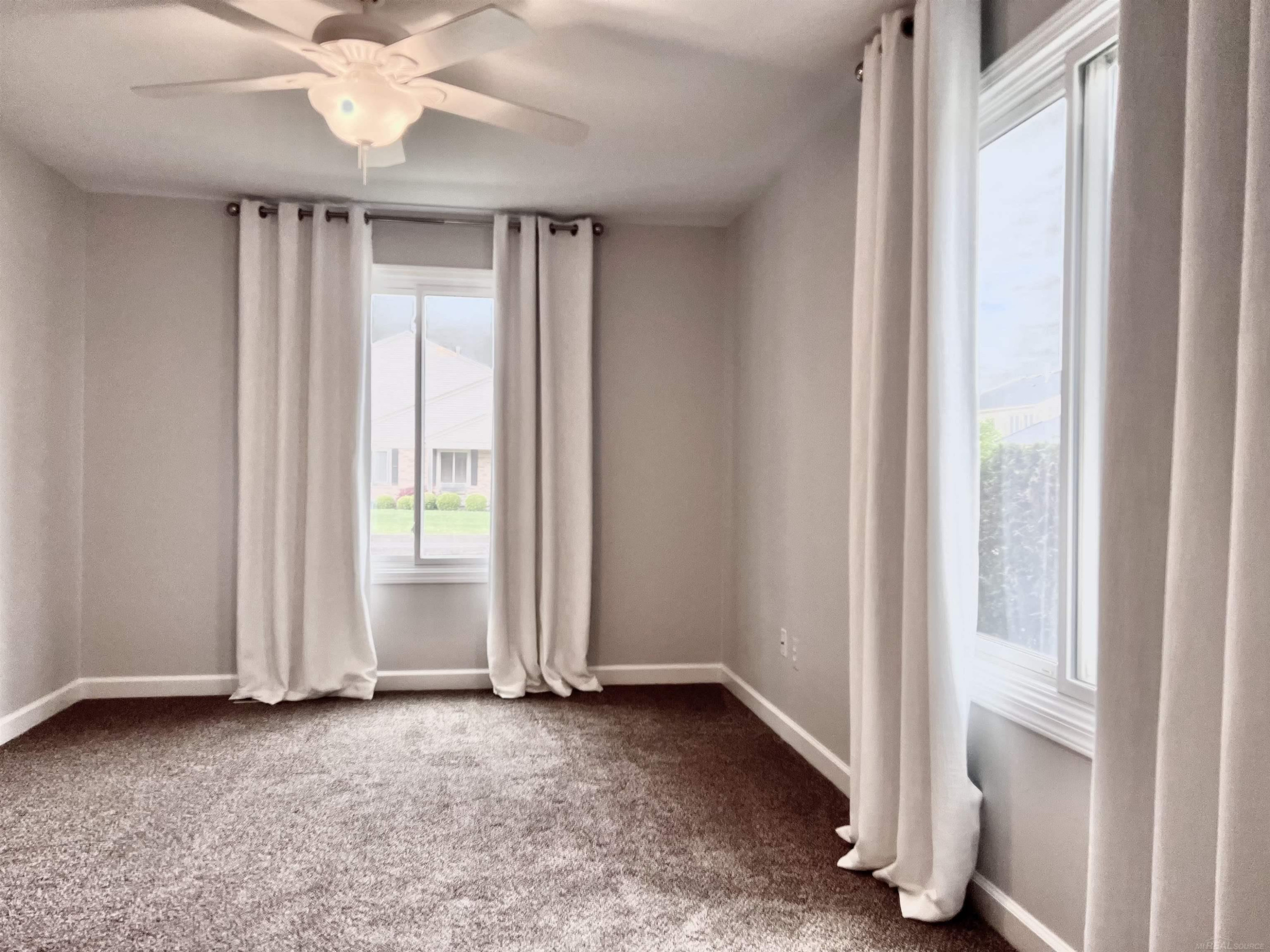 44666 Connecticut Court, Clinton Twp, MI 48038 — Photo 33