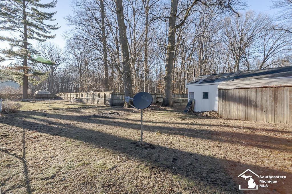 8037 Wiseman Road, Lambertville, MI 48144 — Photo 9