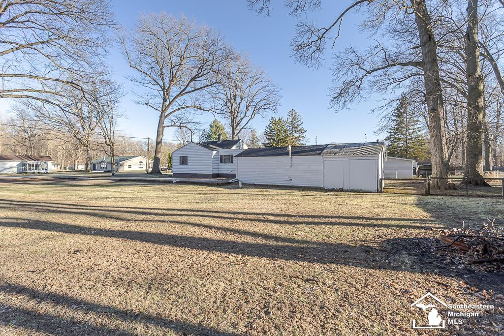 8037 Wiseman Road, Lambertville, MI 48144 — Photo 12