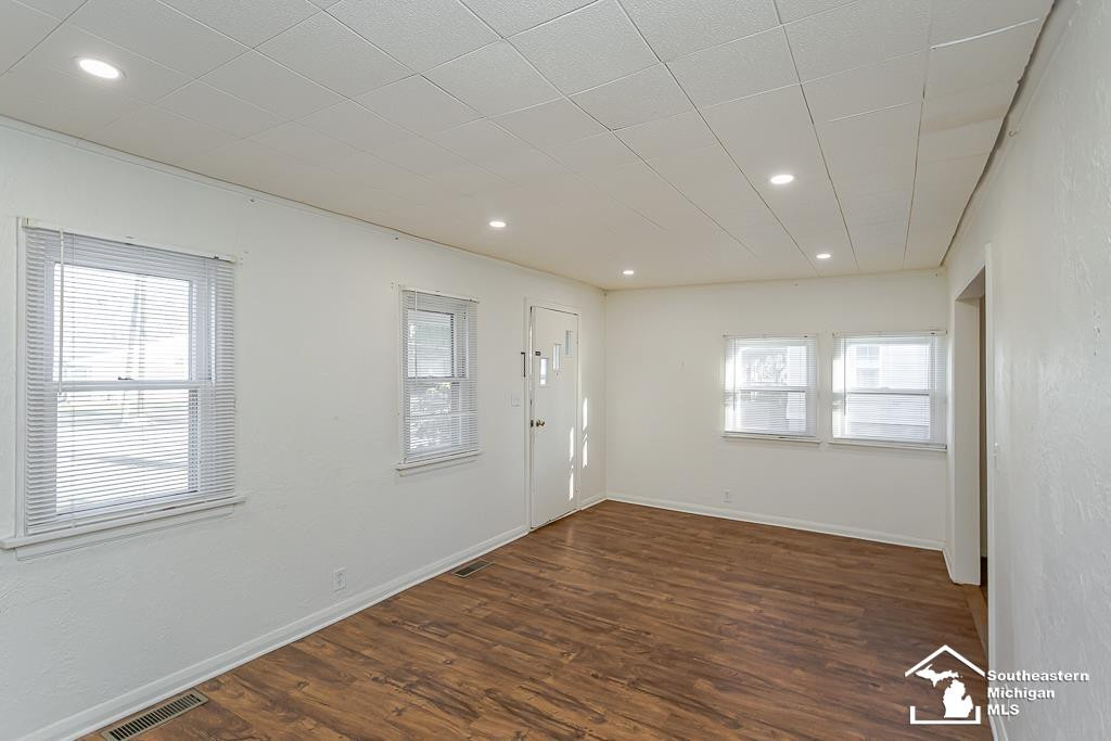 8037 Wiseman Road, Lambertville, MI 48144 — Photo 15