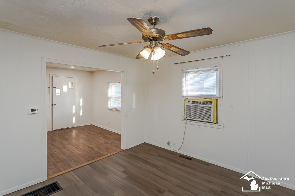 8037 Wiseman Road, Lambertville, MI 48144 — Photo 25
