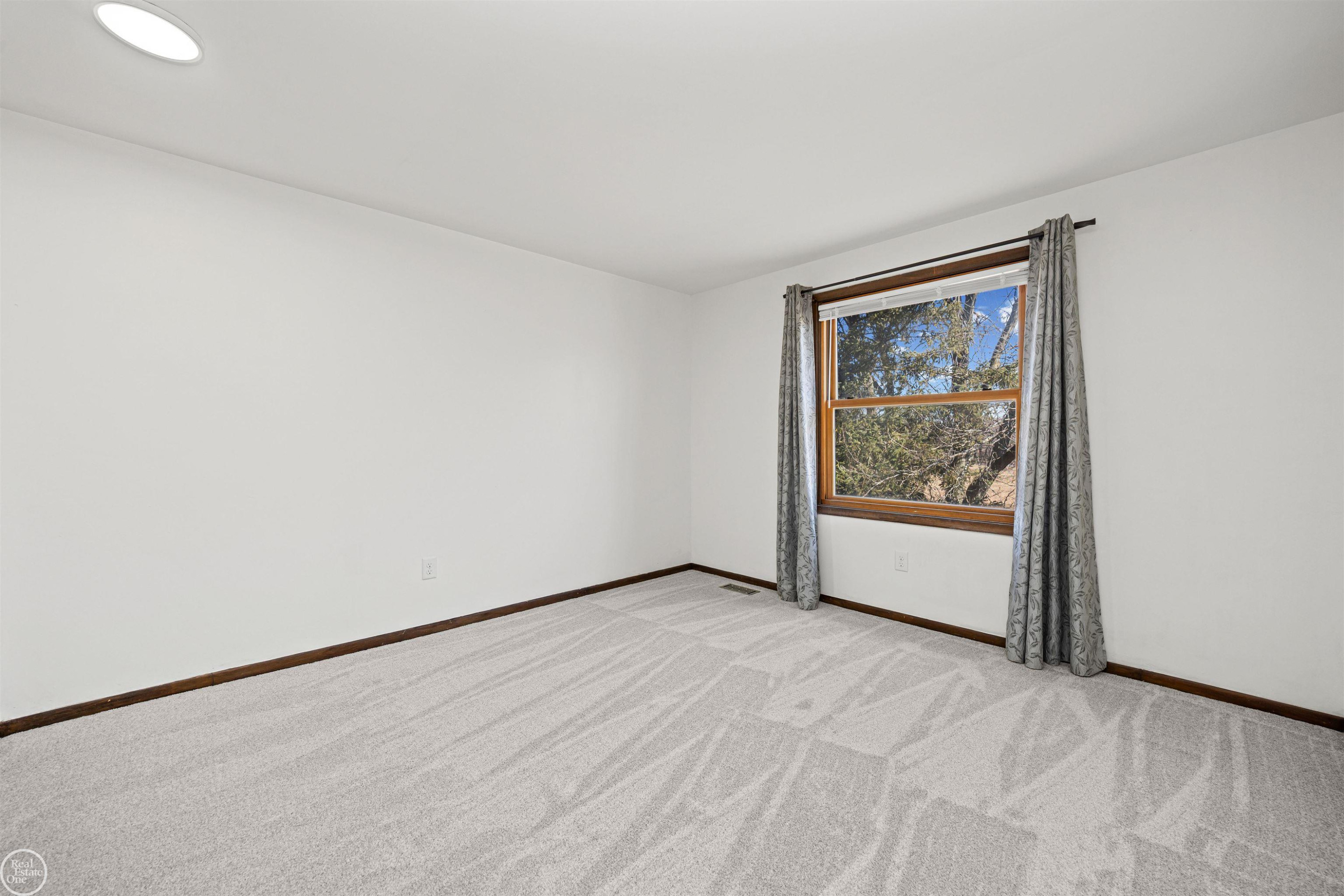 71800 Coon Creek Road, MI — Photo 28