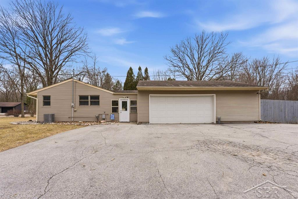 5519 Nurmi Drive, Midland, MI 48640 — Photo 3