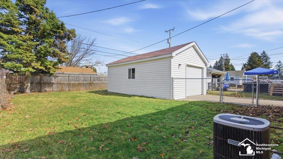 13144 Wesley Street, Southgate, MI 48195 — Photo 15