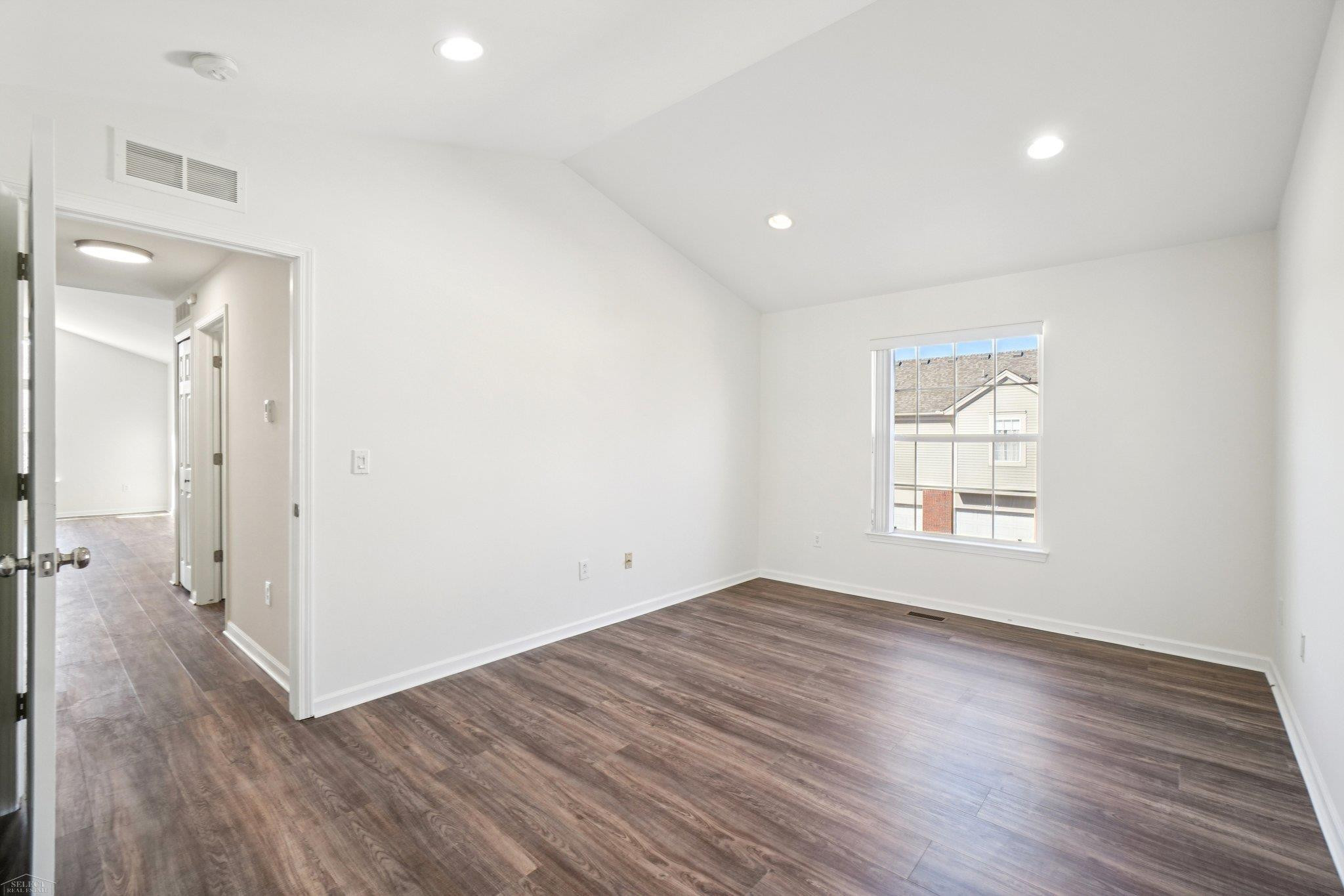 44240 Princeton Drive, Clinton Twp, MI 48038 — Photo 17