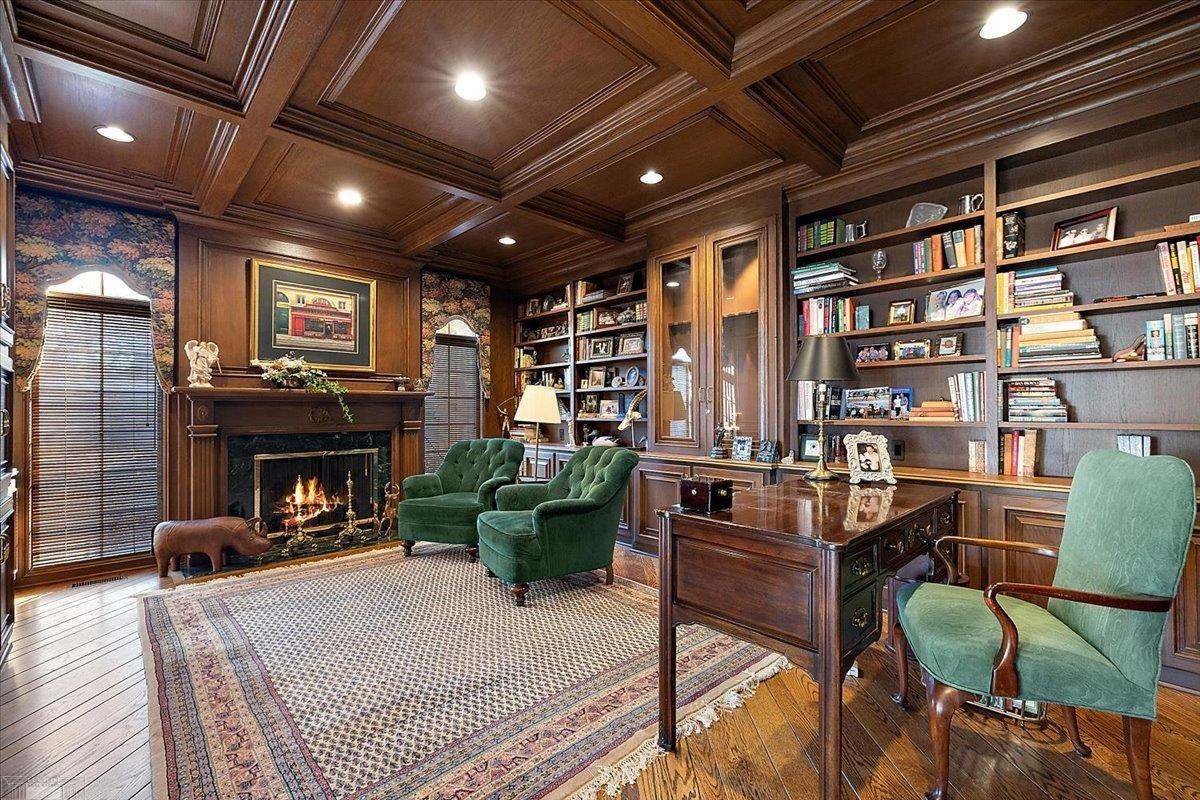 207 LAKE SHORE Drive, Grosse Pointe Farms, MI, 48236