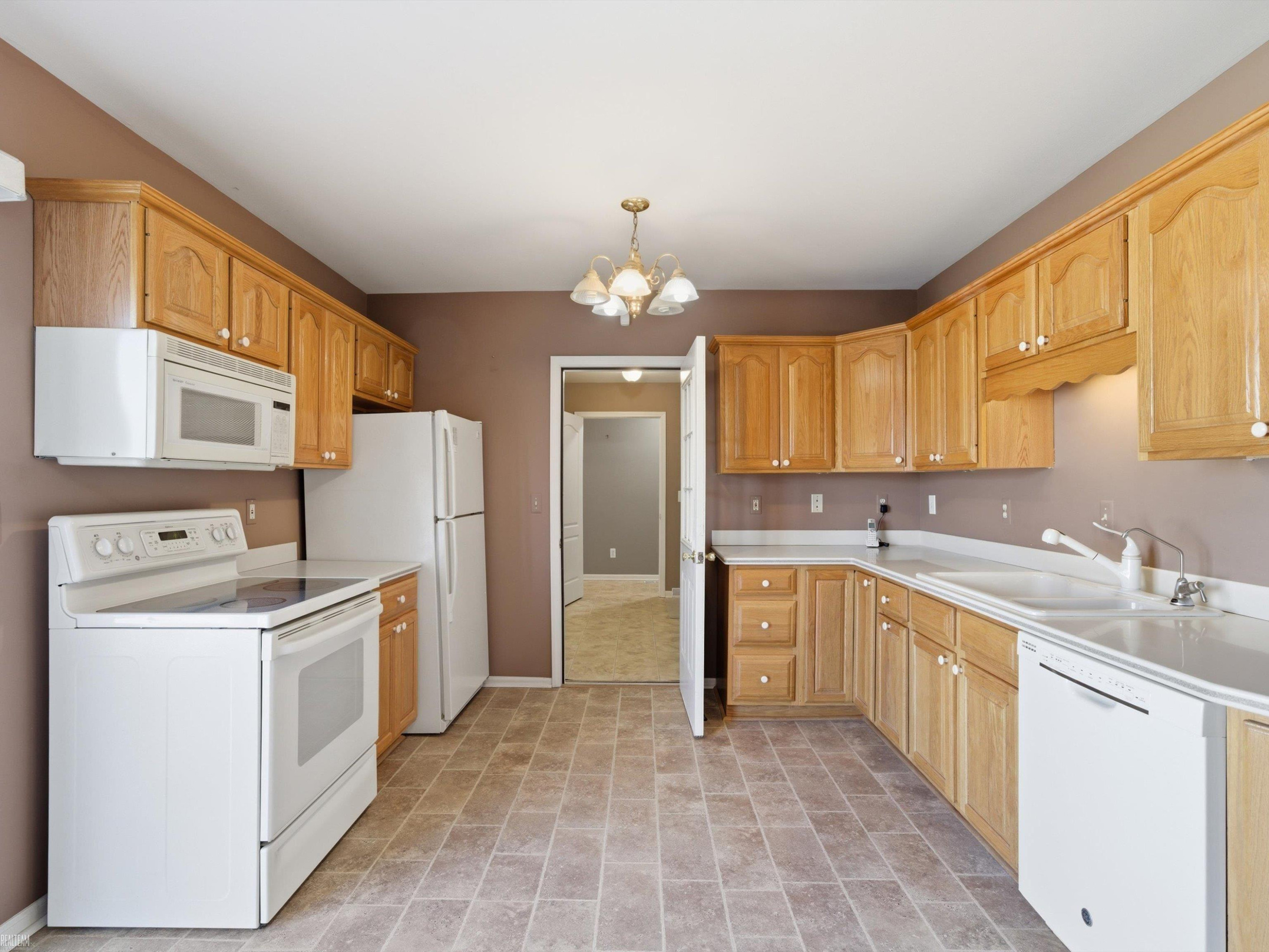 11151 34 Mile Road, MI 48065 — Photo 13