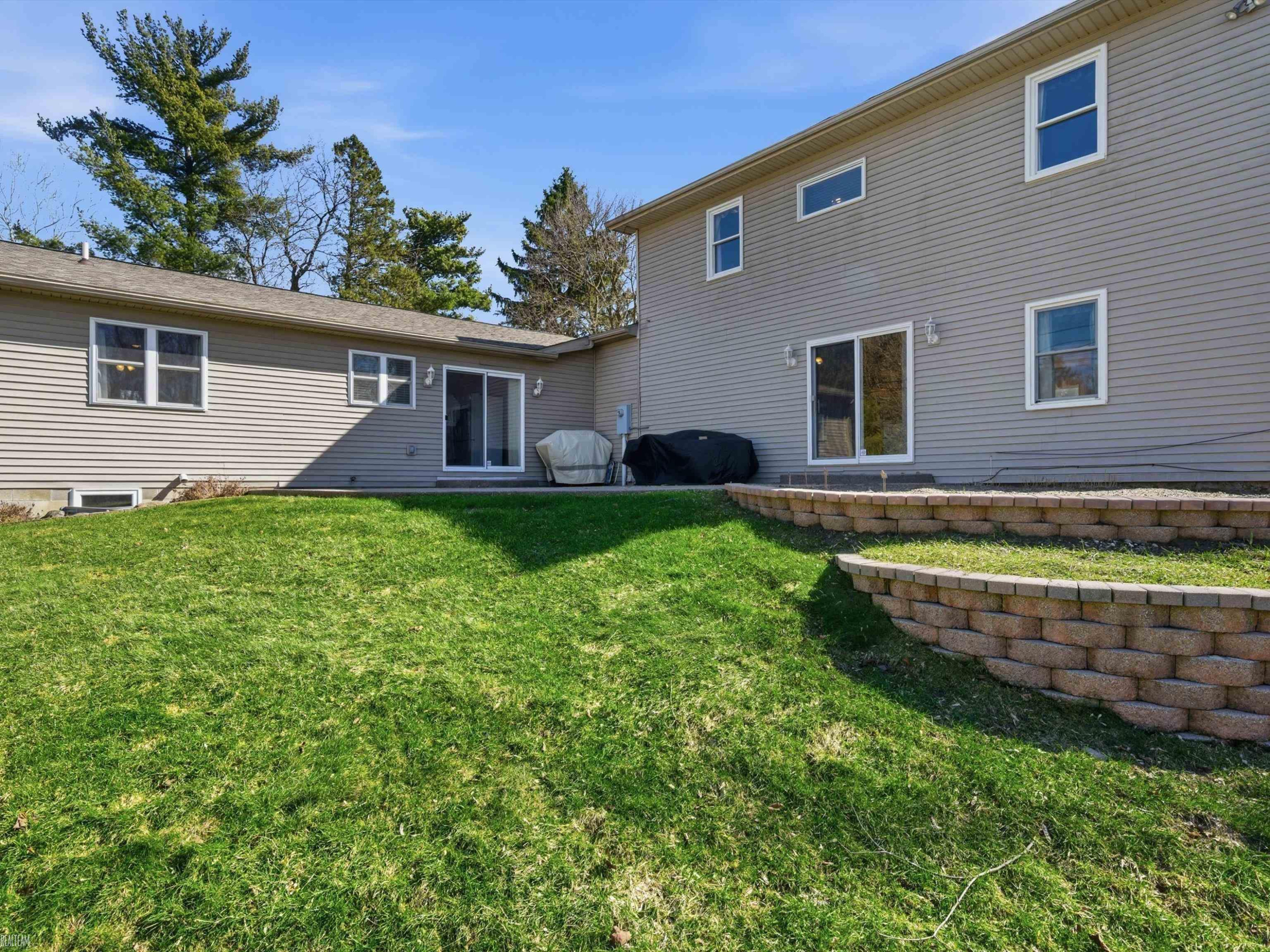 11151 34 Mile Road, MI 48065 — Photo 41