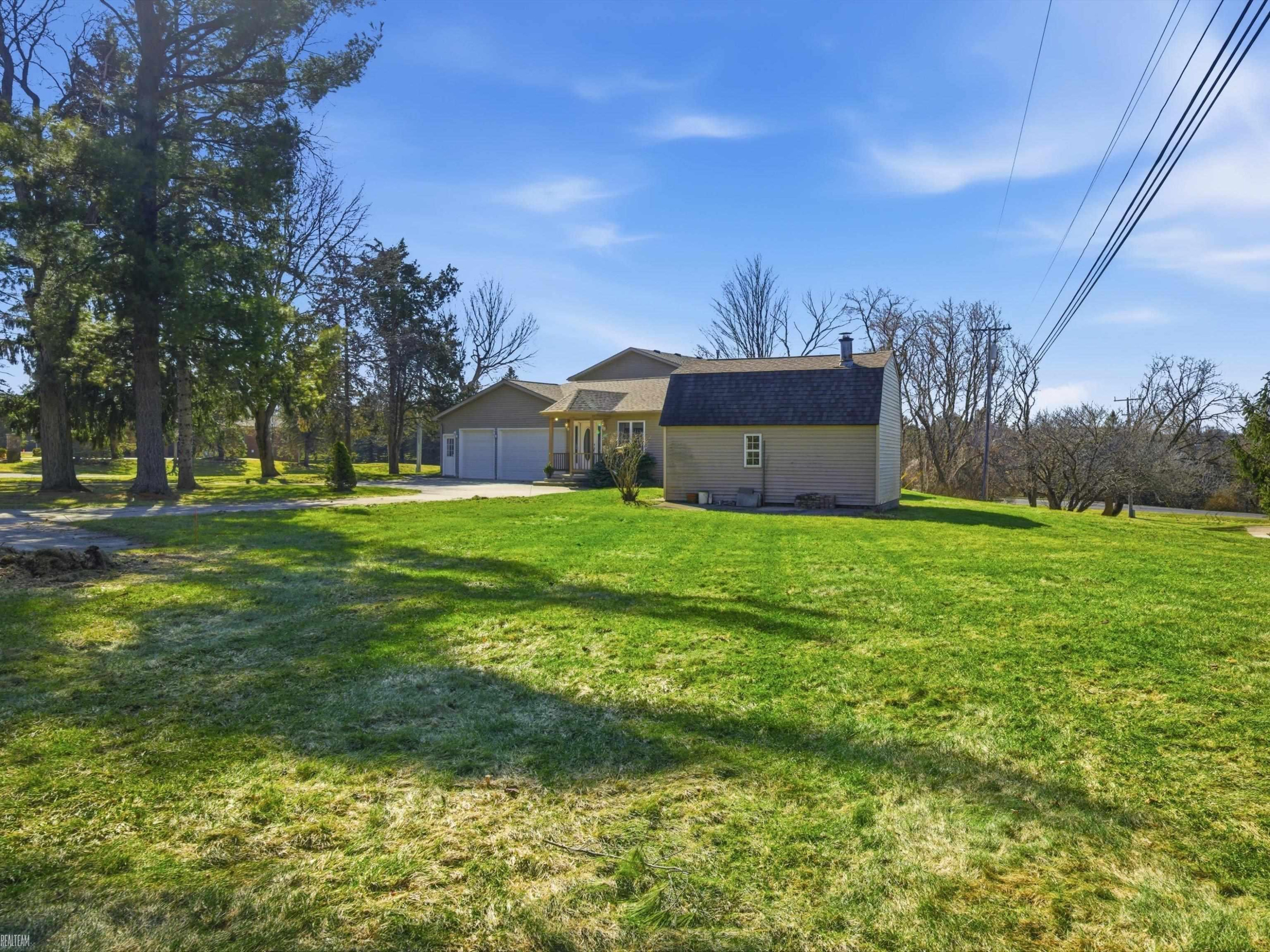 11151 34 Mile Road, MI 48065 — Photo 43