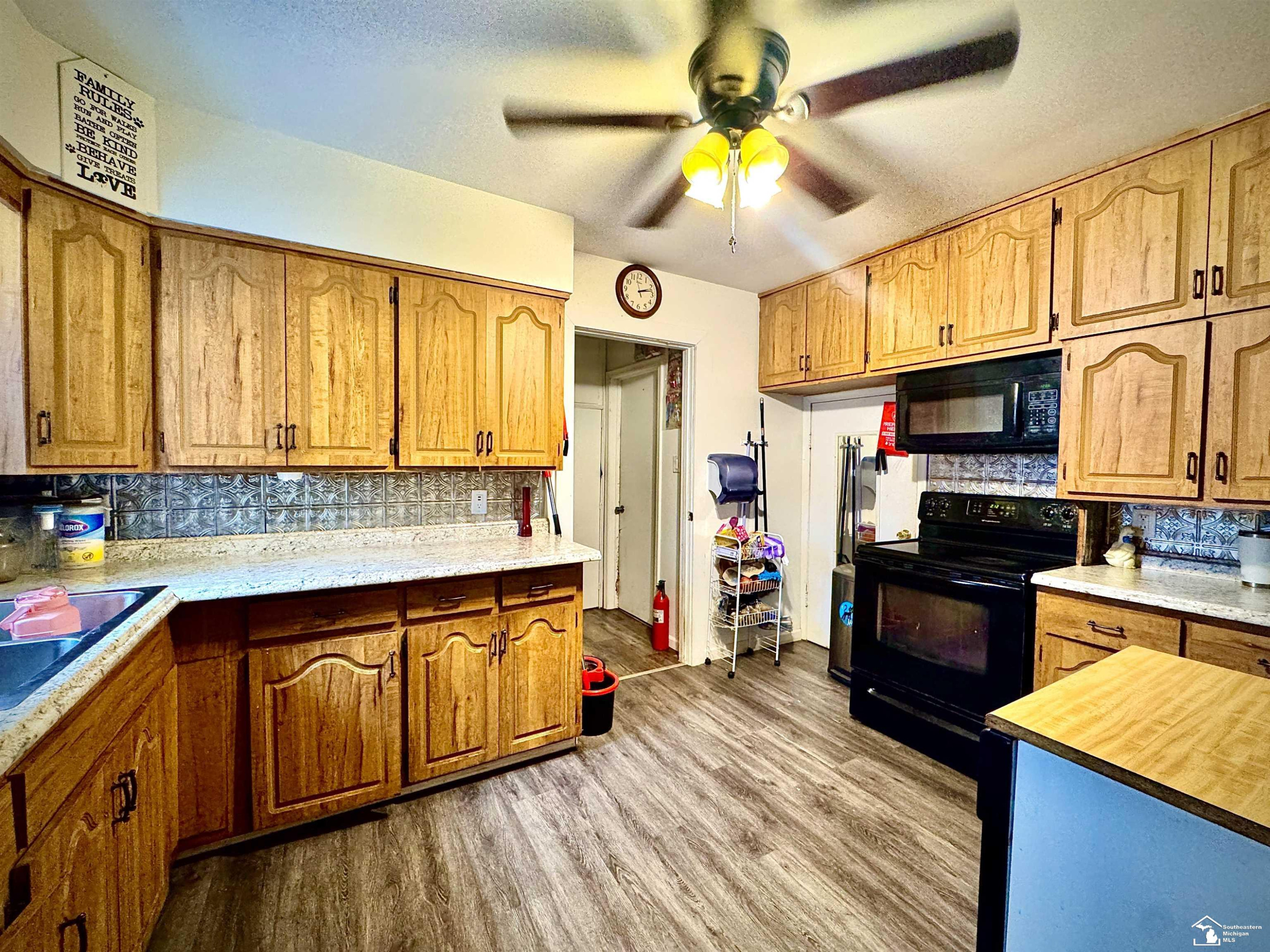 9115 Summerfield Road, Temperance, MI 48182 — Photo 13