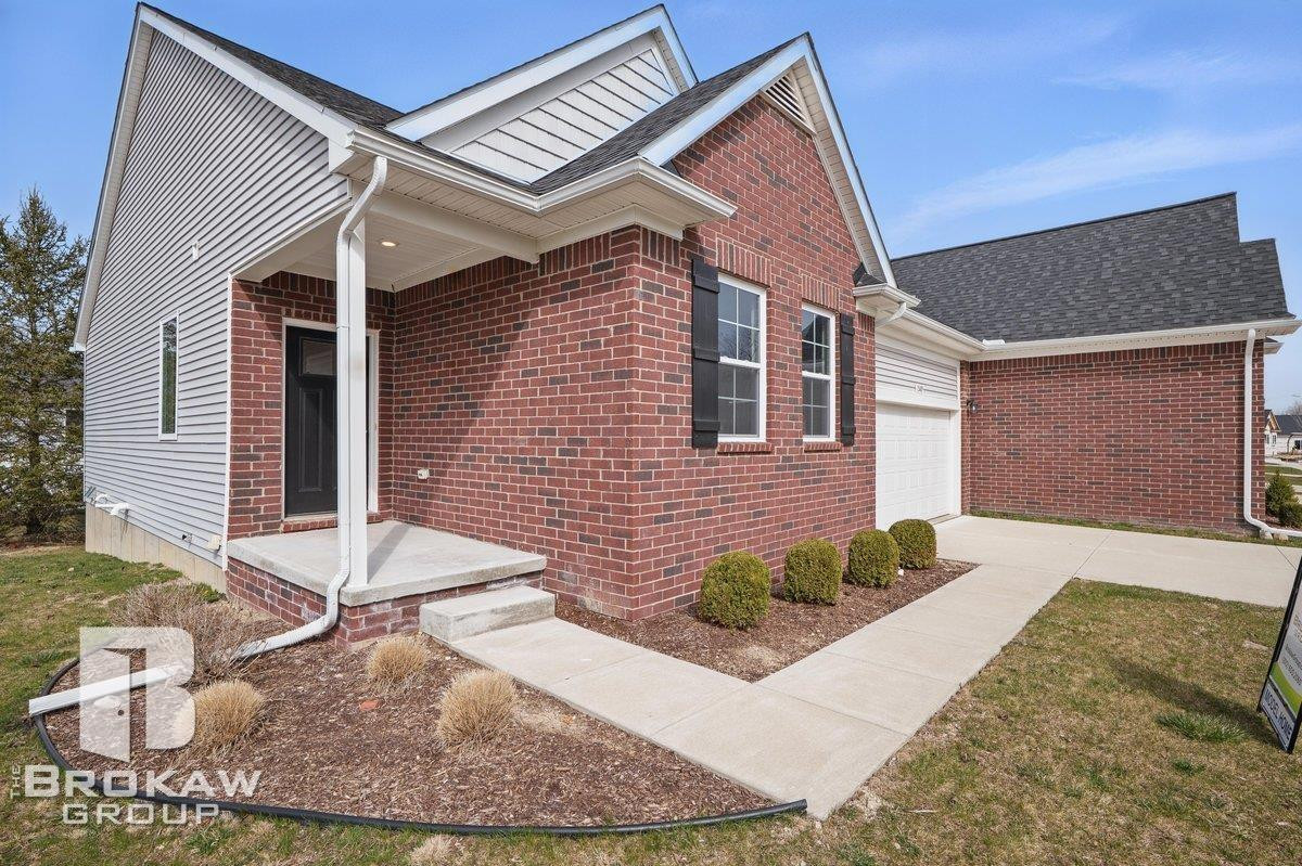 1389 Luxington Drive, Lapeer, MI 48446 — Photo 5