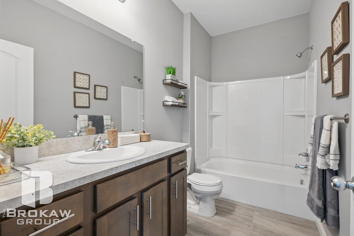 1389 Luxington Drive, Lapeer, MI 48446 — Photo 10