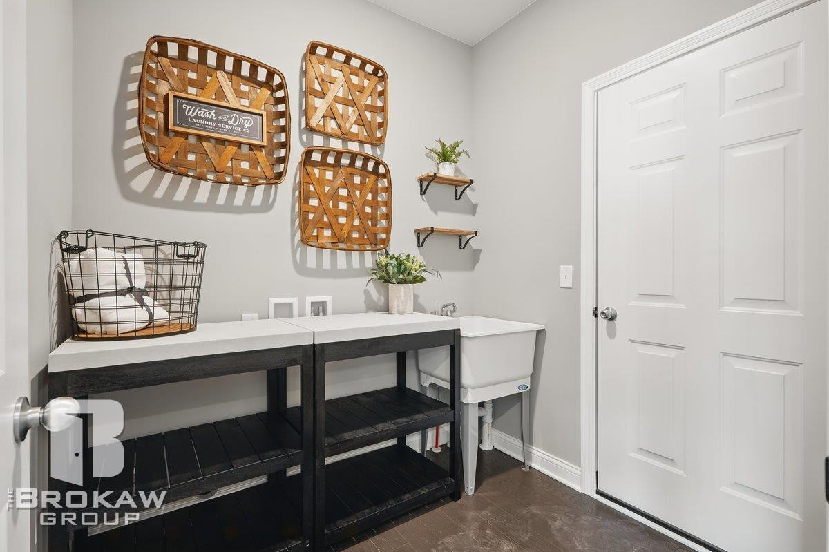 1389 Luxington Drive, Lapeer, MI 48446 — Photo 28