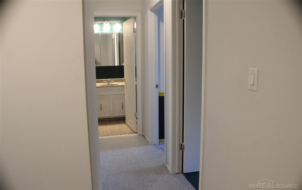 3733 Old Creek Road, Troy, MI 48084 — Photo 28