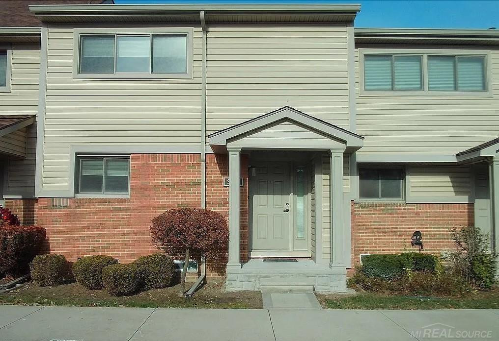 3733 Old Creek Road, Troy, MI 48084 — front exterior