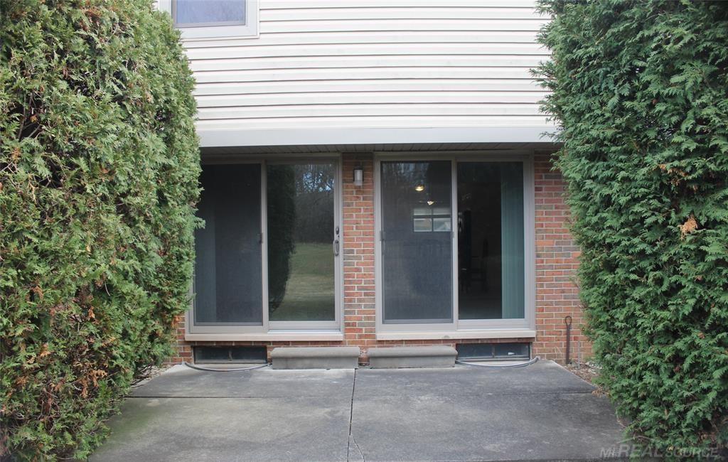 3733 Old Creek Road, Troy, MI 48084 — Photo 5