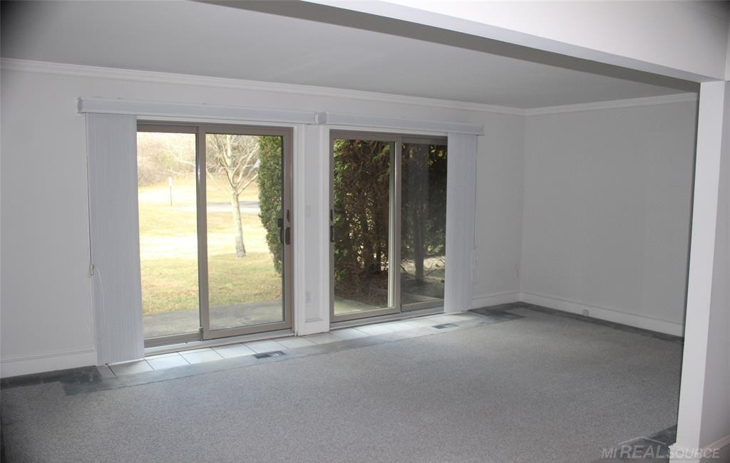 3733 Old Creek Road, Troy, MI 48084 — Photo 11