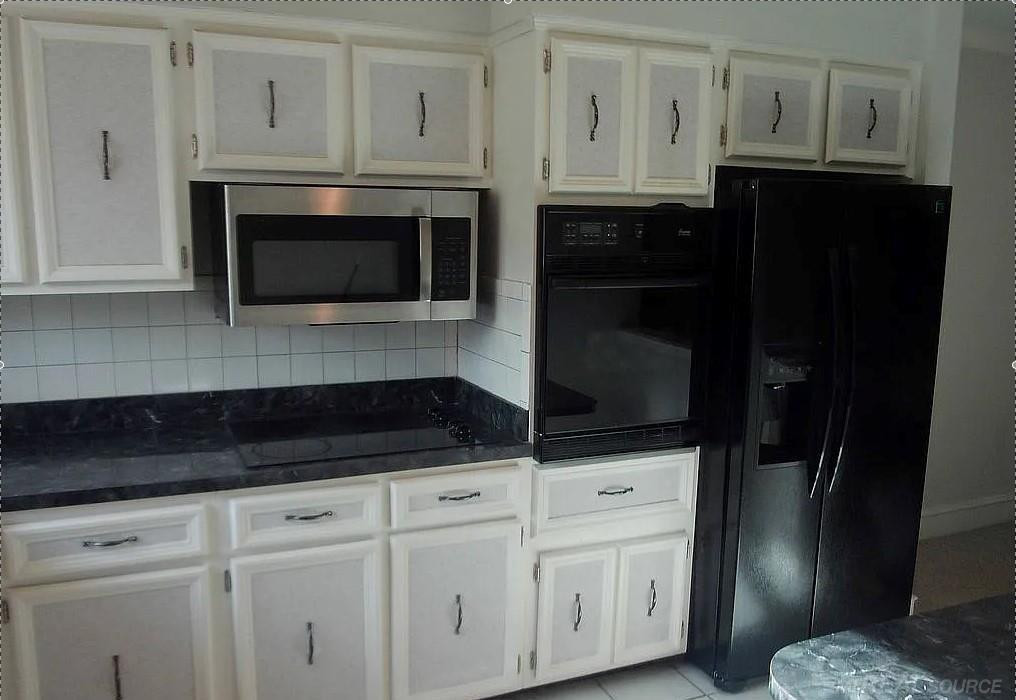 3733 Old Creek Road, Troy, MI 48084 — Photo 19
