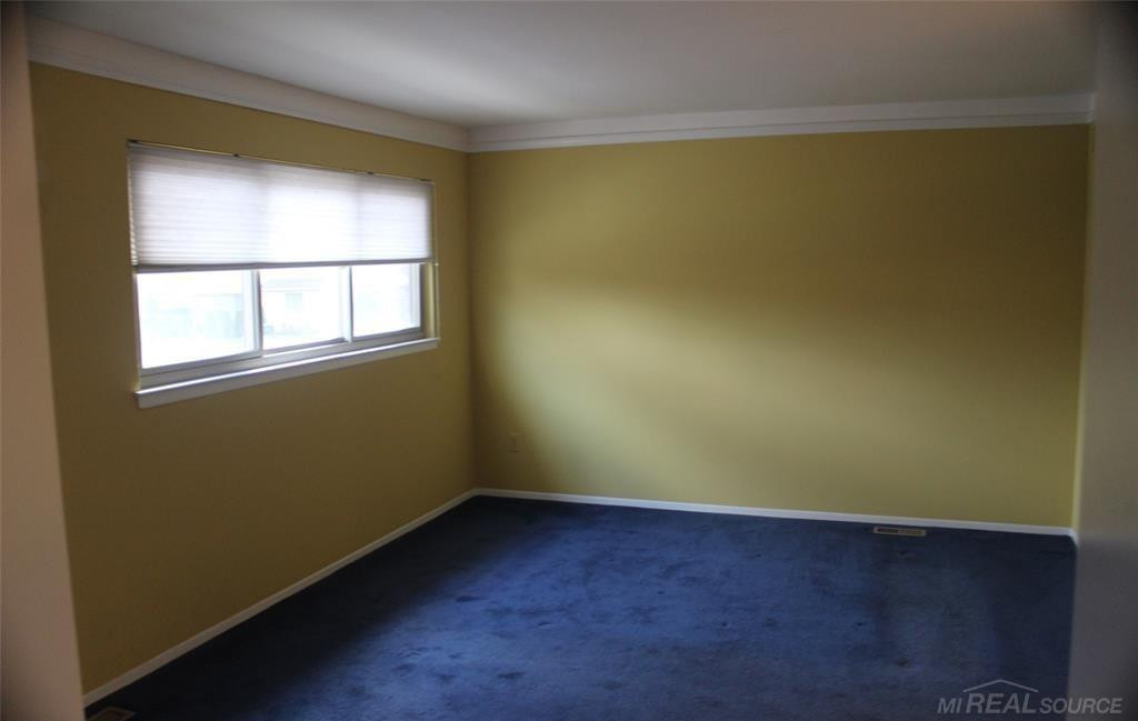3733 Old Creek Road, Troy, MI 48084 — Photo 24