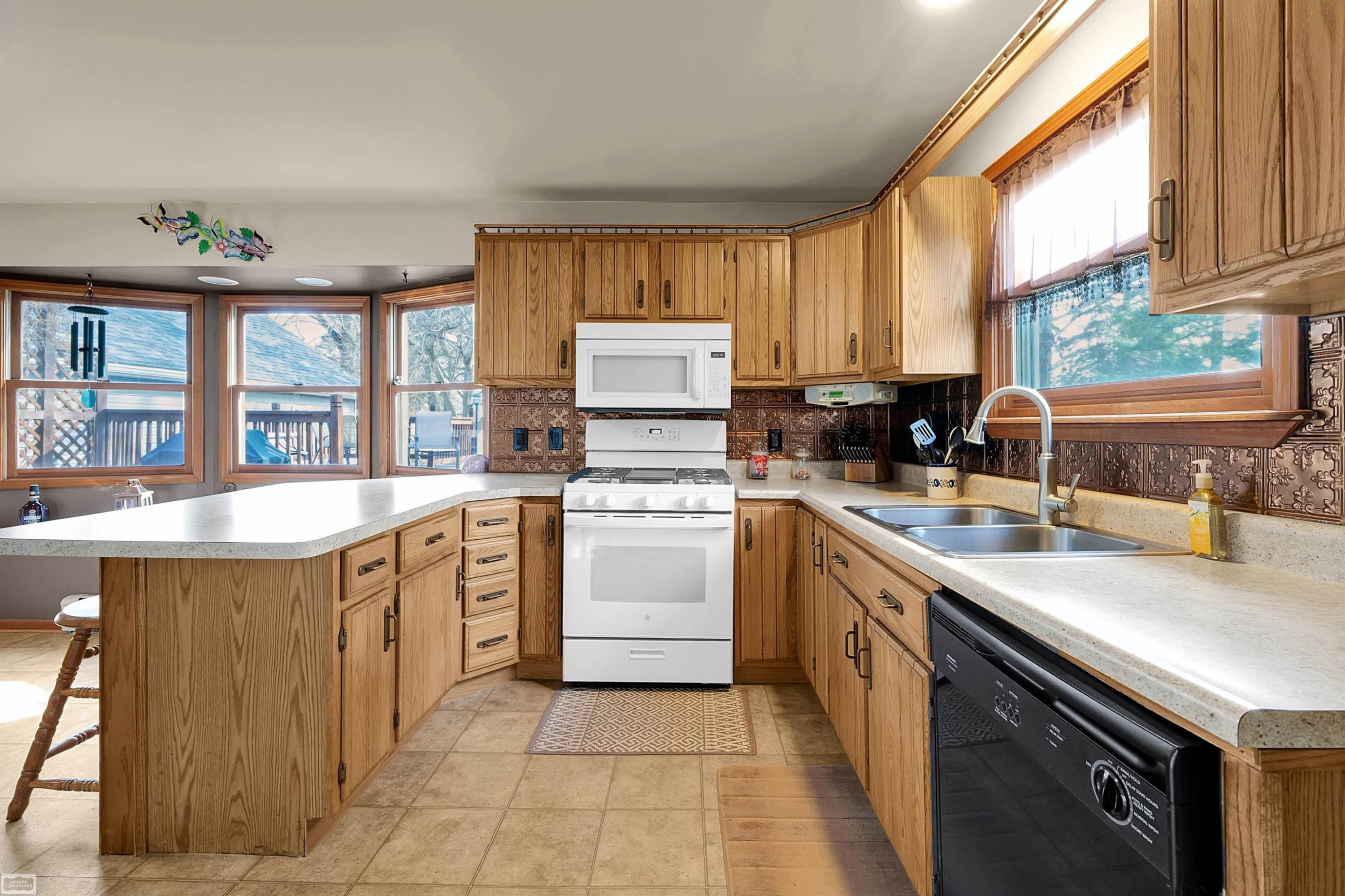 69350 N Forest Street, Richmond, MI 48062 — Photo 13