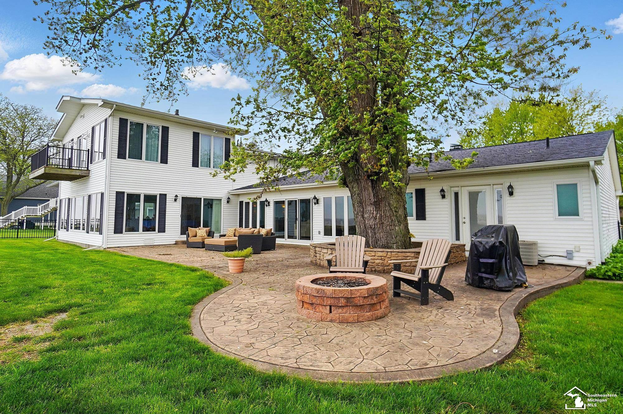 13542 Venetian Drive, Monroe, MI 48161