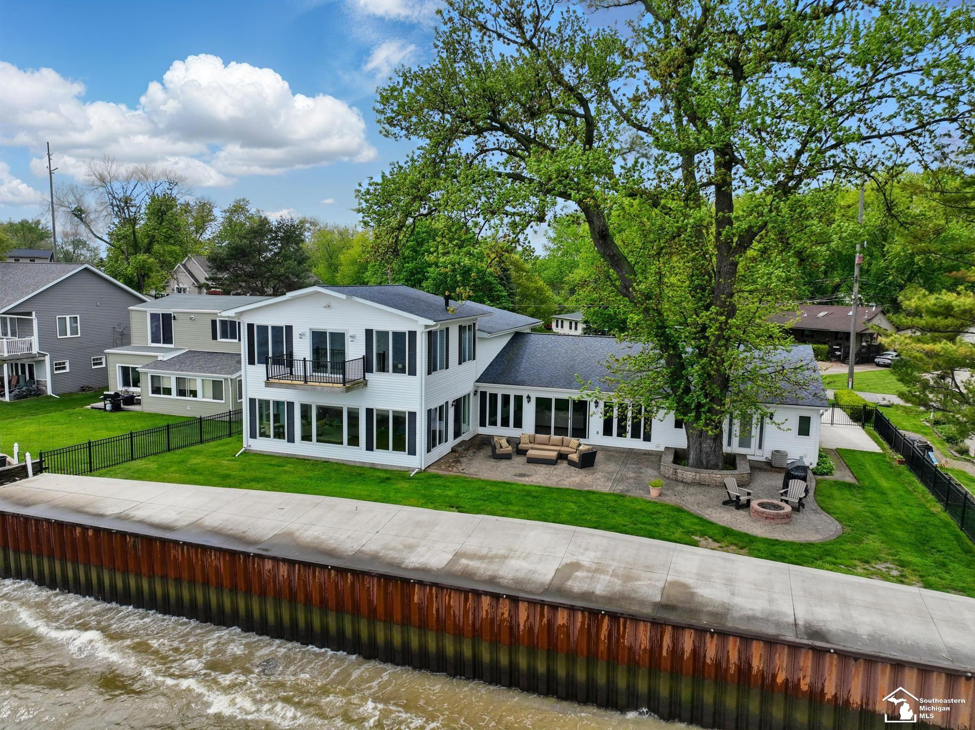 13542 Venetian Drive, Monroe, MI 48161 — Photo 2