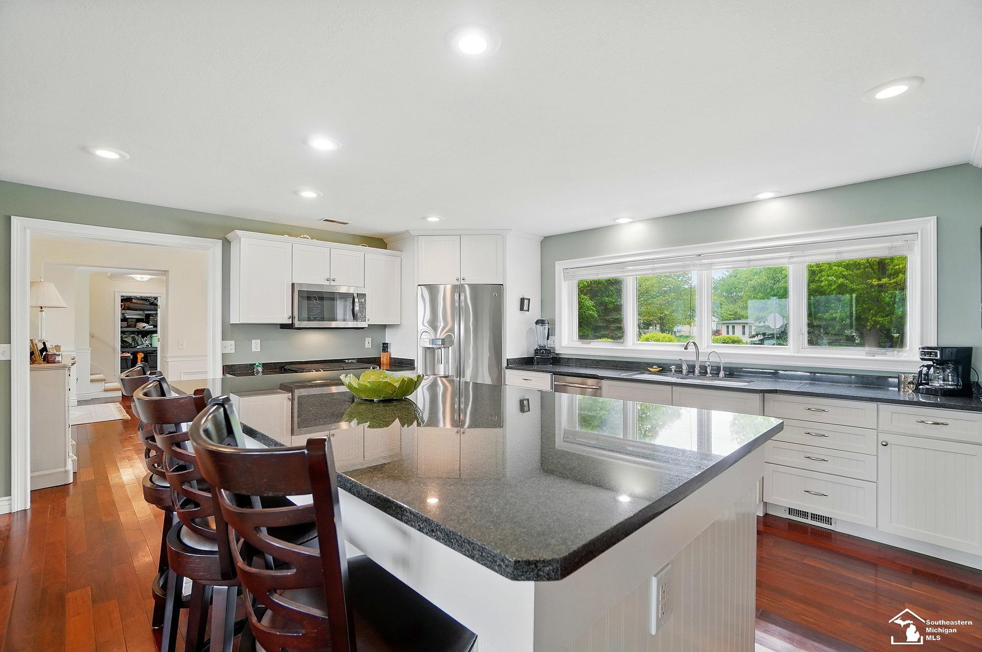 13542 Venetian Drive, Monroe, MI 48161 — Photo 10