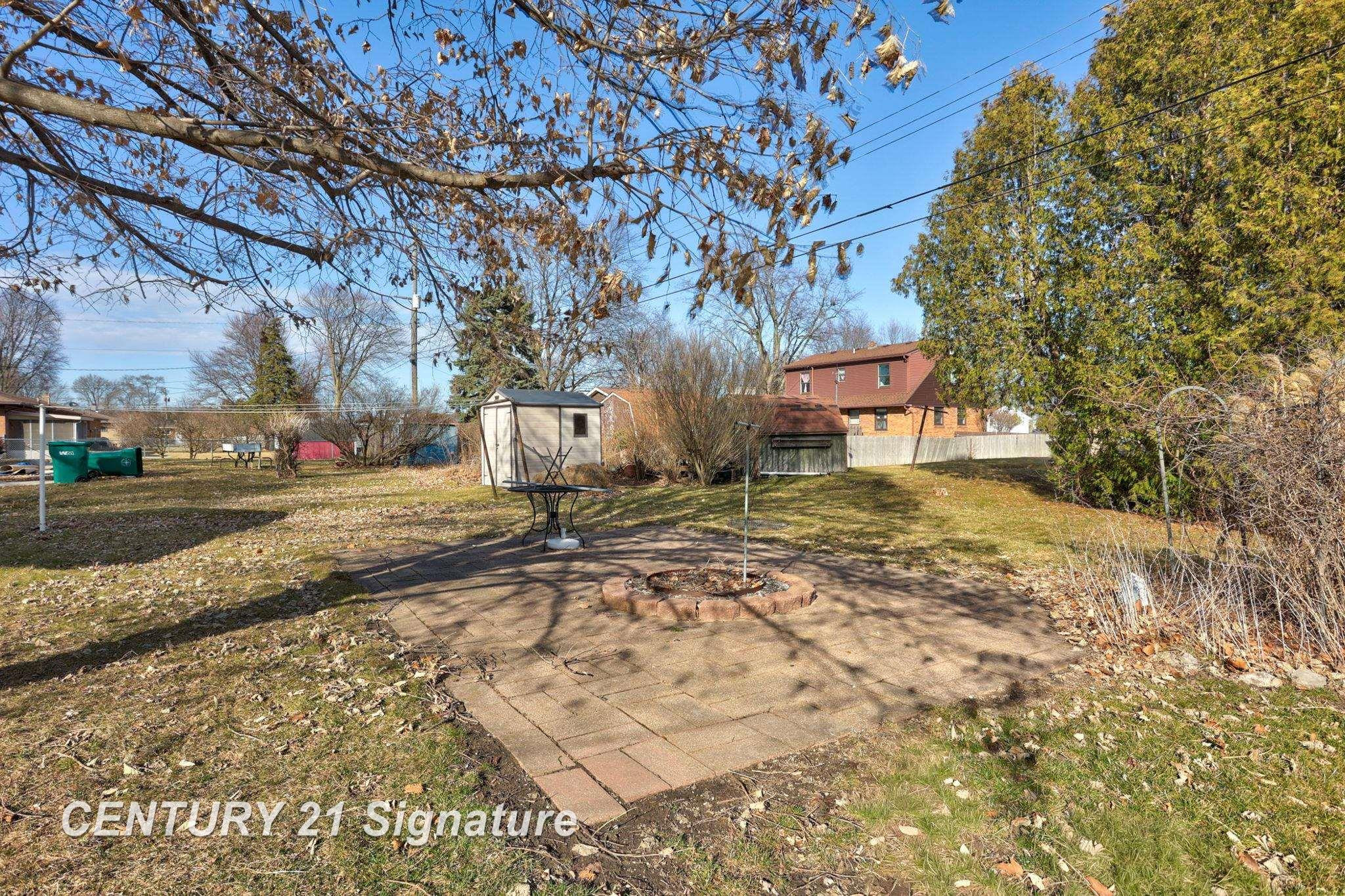 4551 Westfield Court, Bay City, MI 48706 — Photo 28