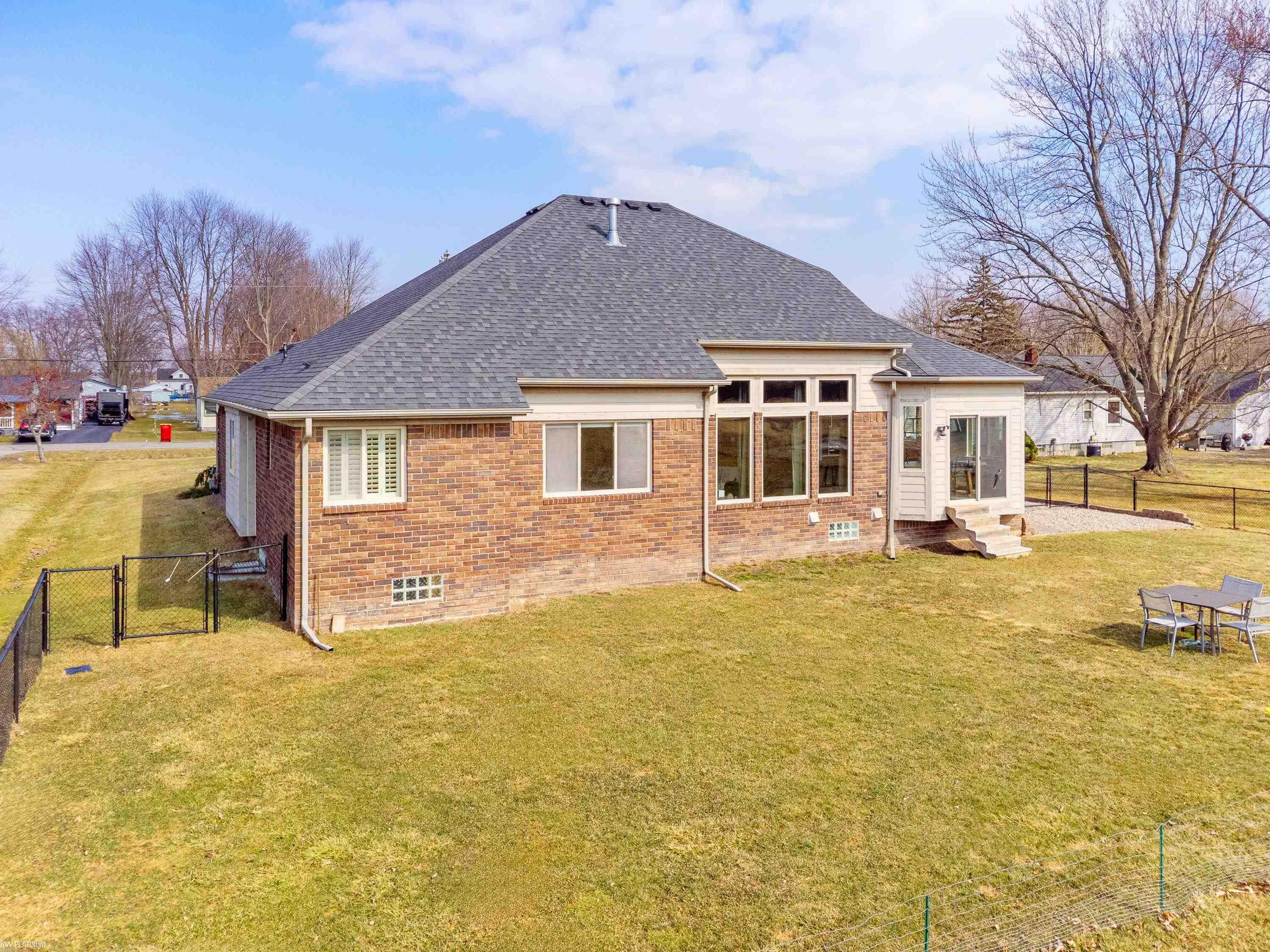 52163 BASE Street, New Baltimore, MI 48047 — Photo 77