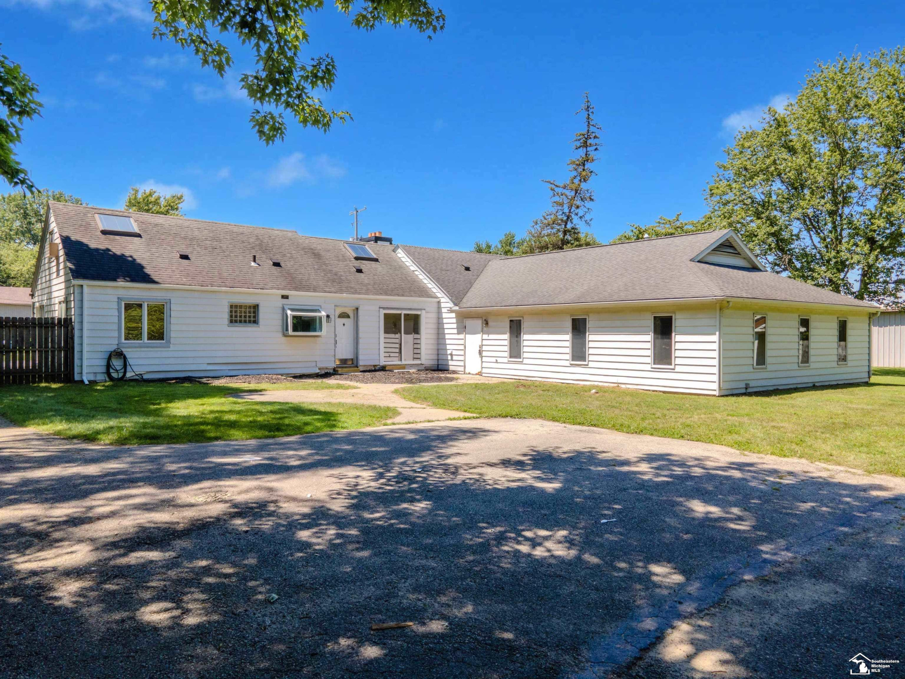 6524 Secor Road, Lambertville, MI 48144 — Photo 6