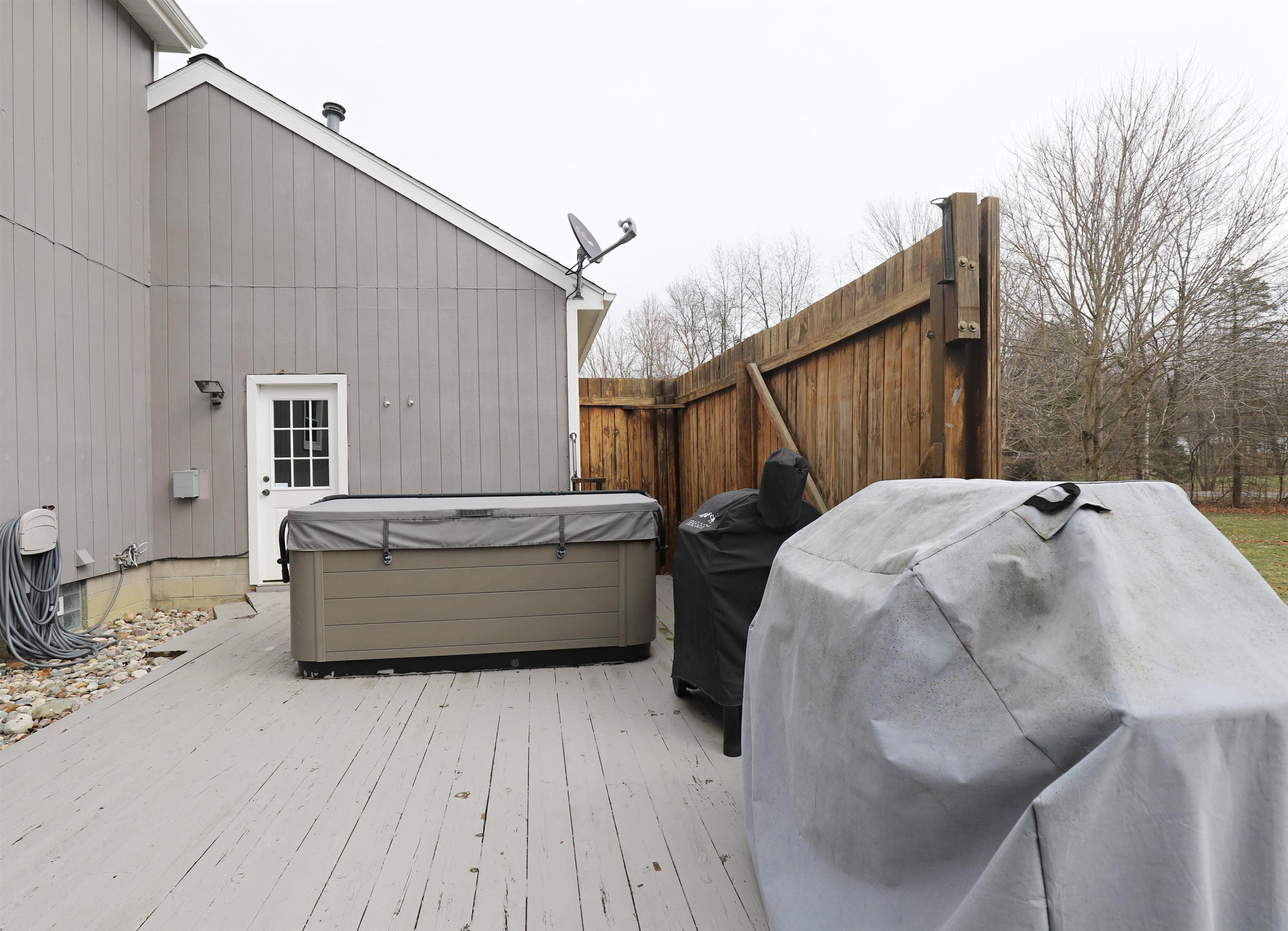 13455 Jennifer Drive, Perry, MI 48872 — Photo 27