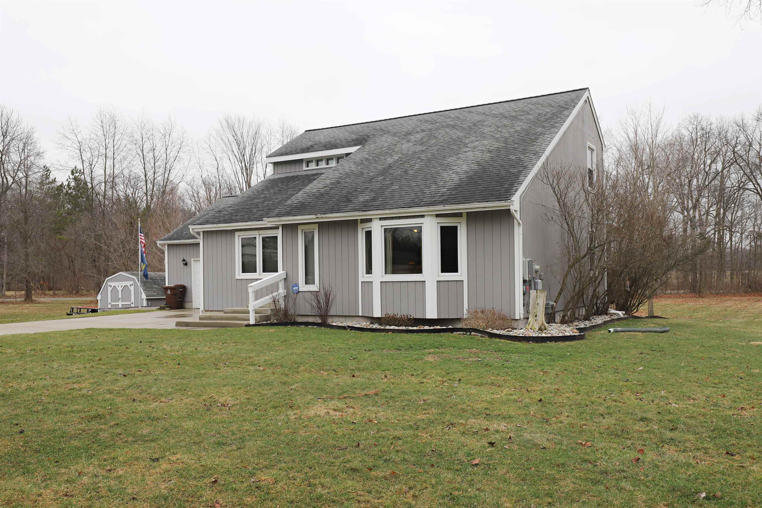 13455 Jennifer Drive, Perry, MI 48872 — Photo 36