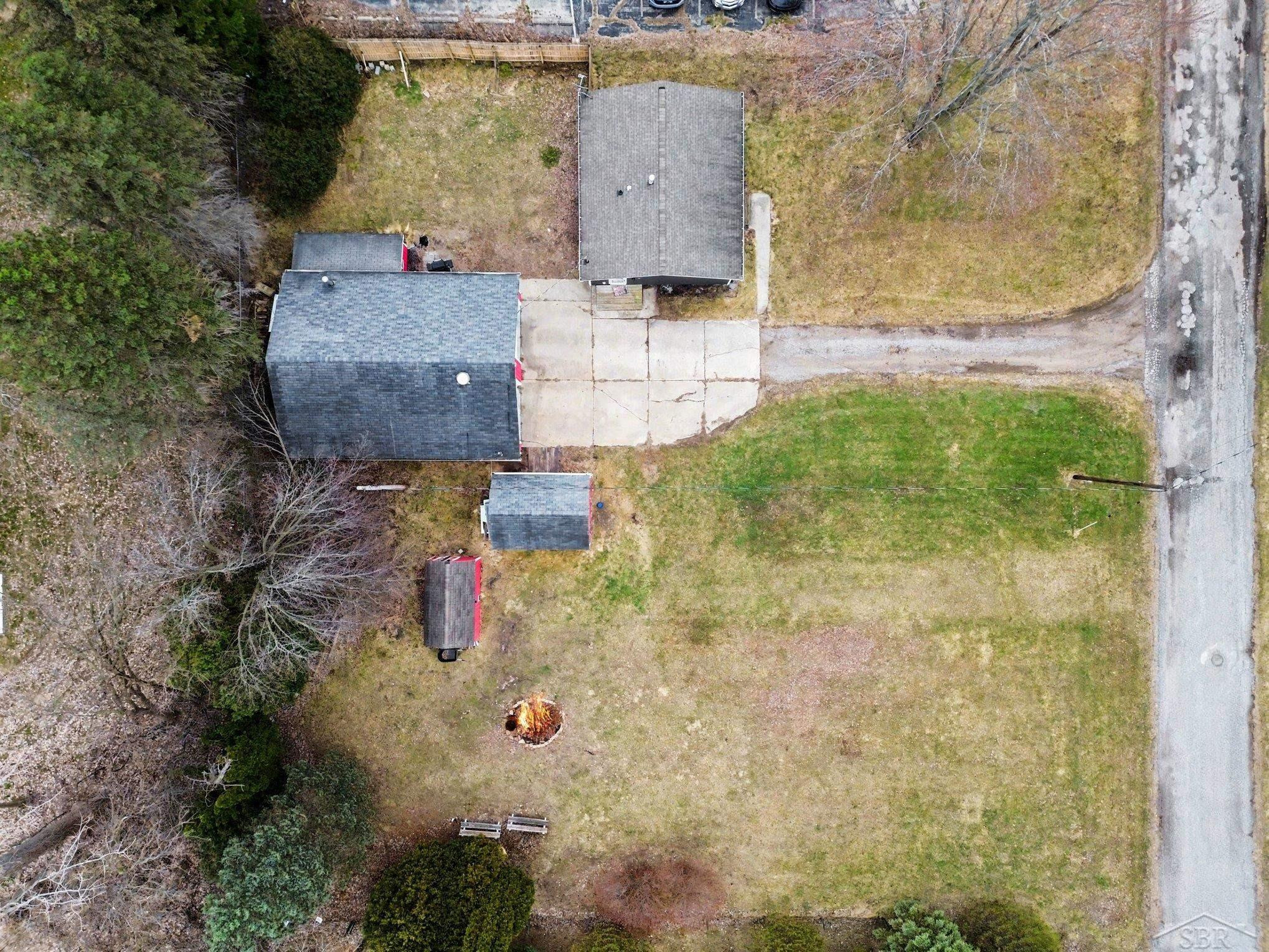170 McCarthy Lane, Saginaw, MI 48609 — Photo 24