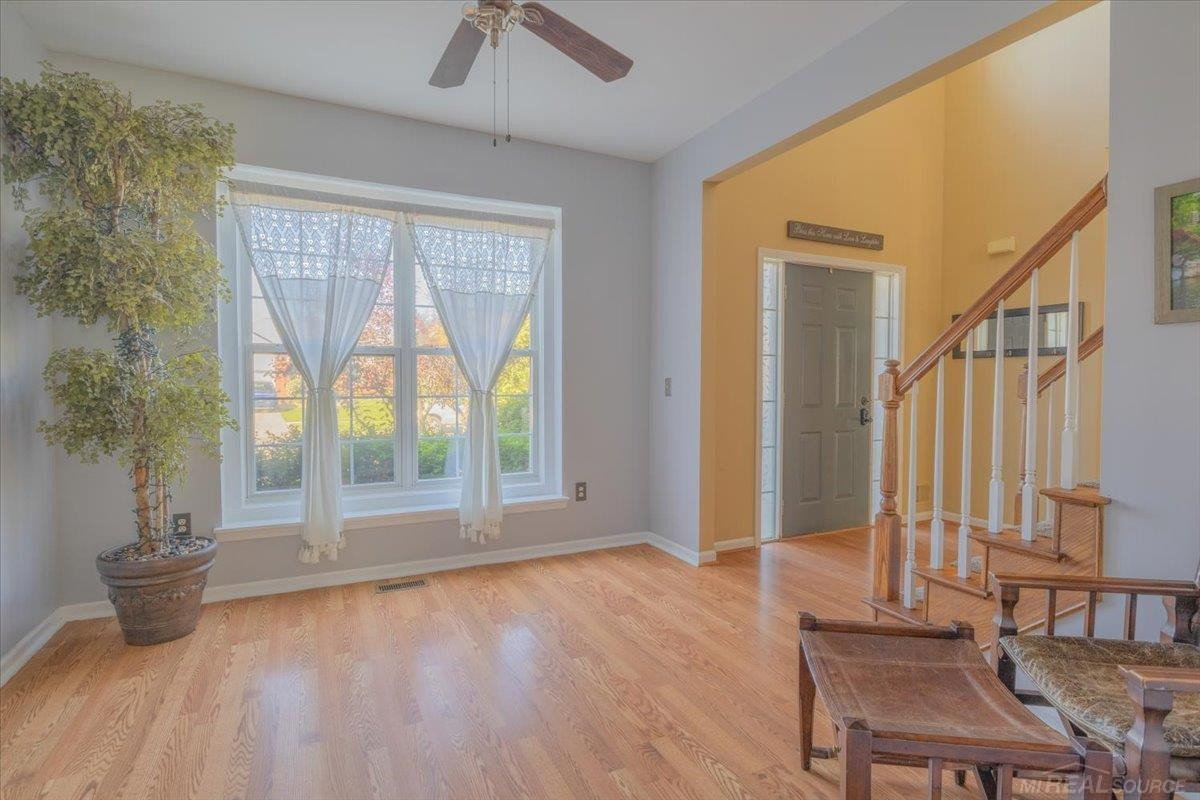 36556 Orchard Lake Drive, New Baltimore, MI 48047 — Photo 4