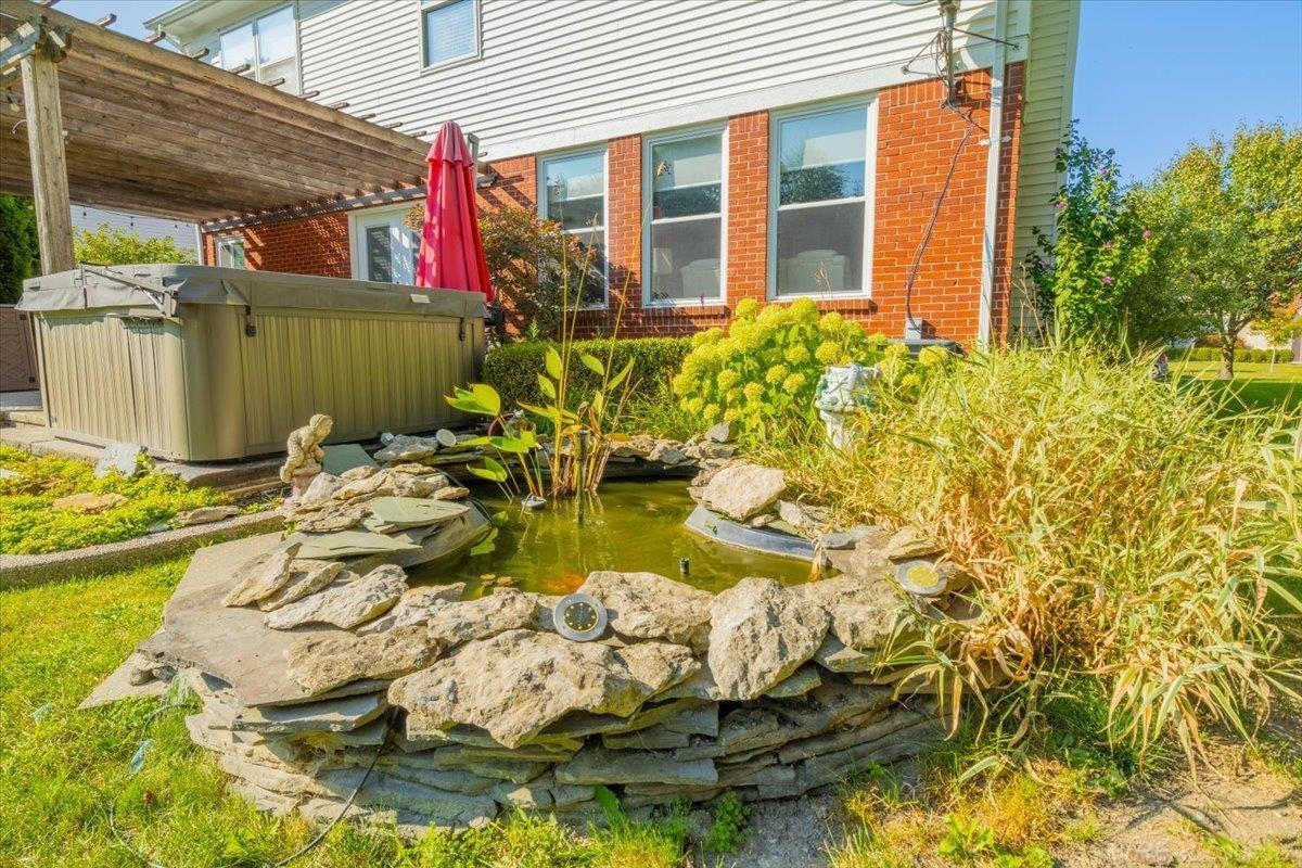 36556 Orchard Lake Drive, New Baltimore, MI 48047 — Photo 11