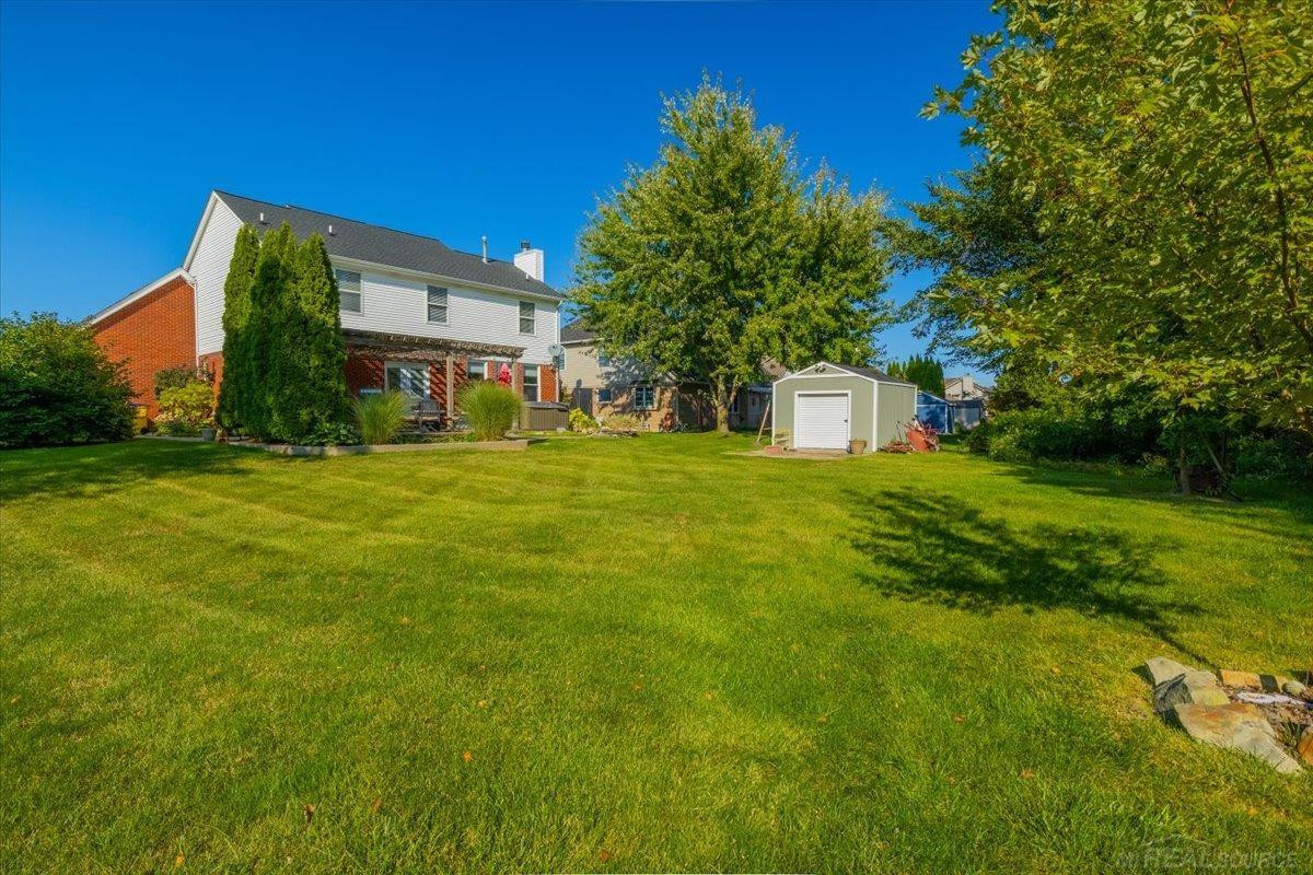 36556 Orchard Lake Drive, New Baltimore, MI 48047 — Photo 12