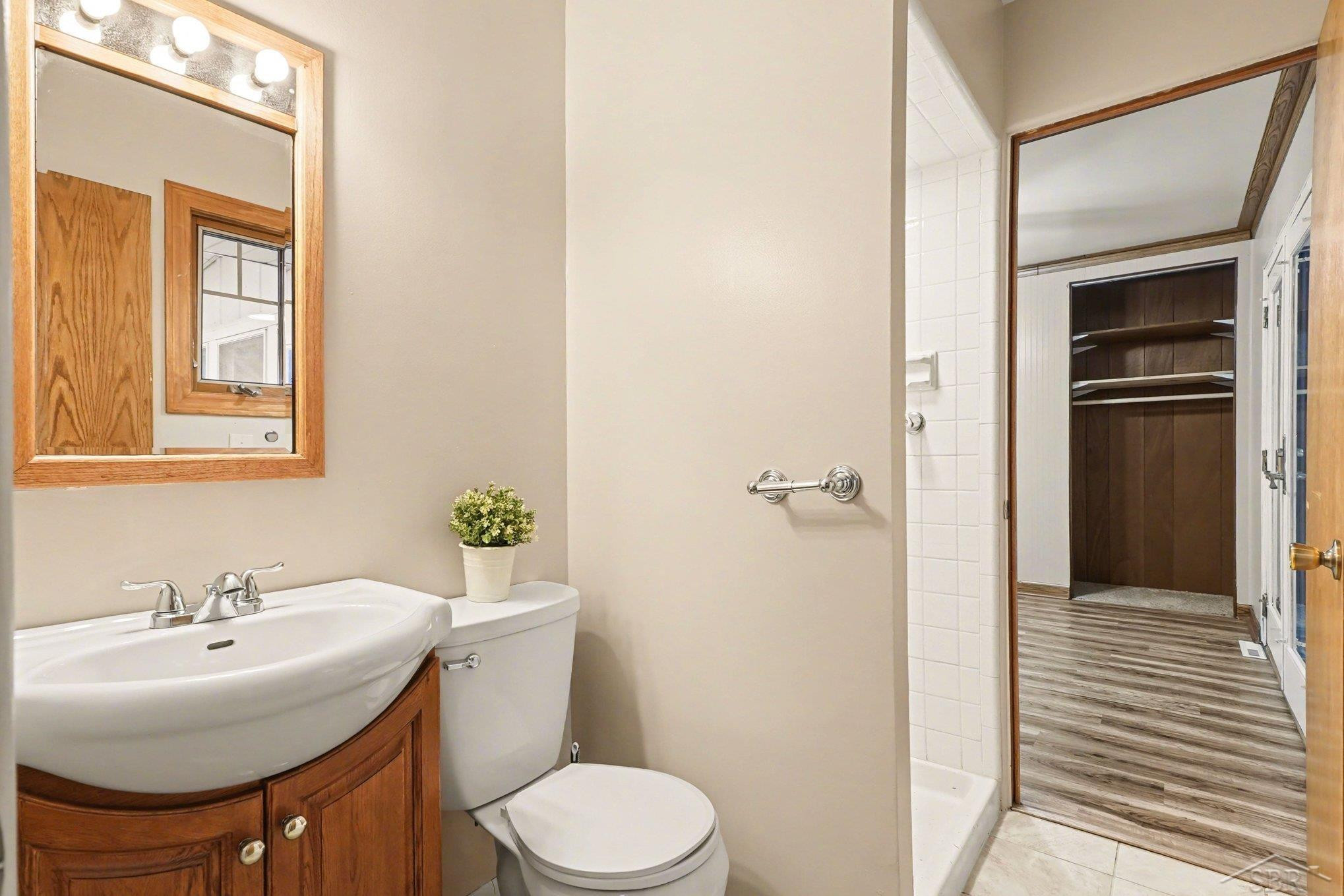 3919 N River Road, Freeland, MI 48623 — Photo 10