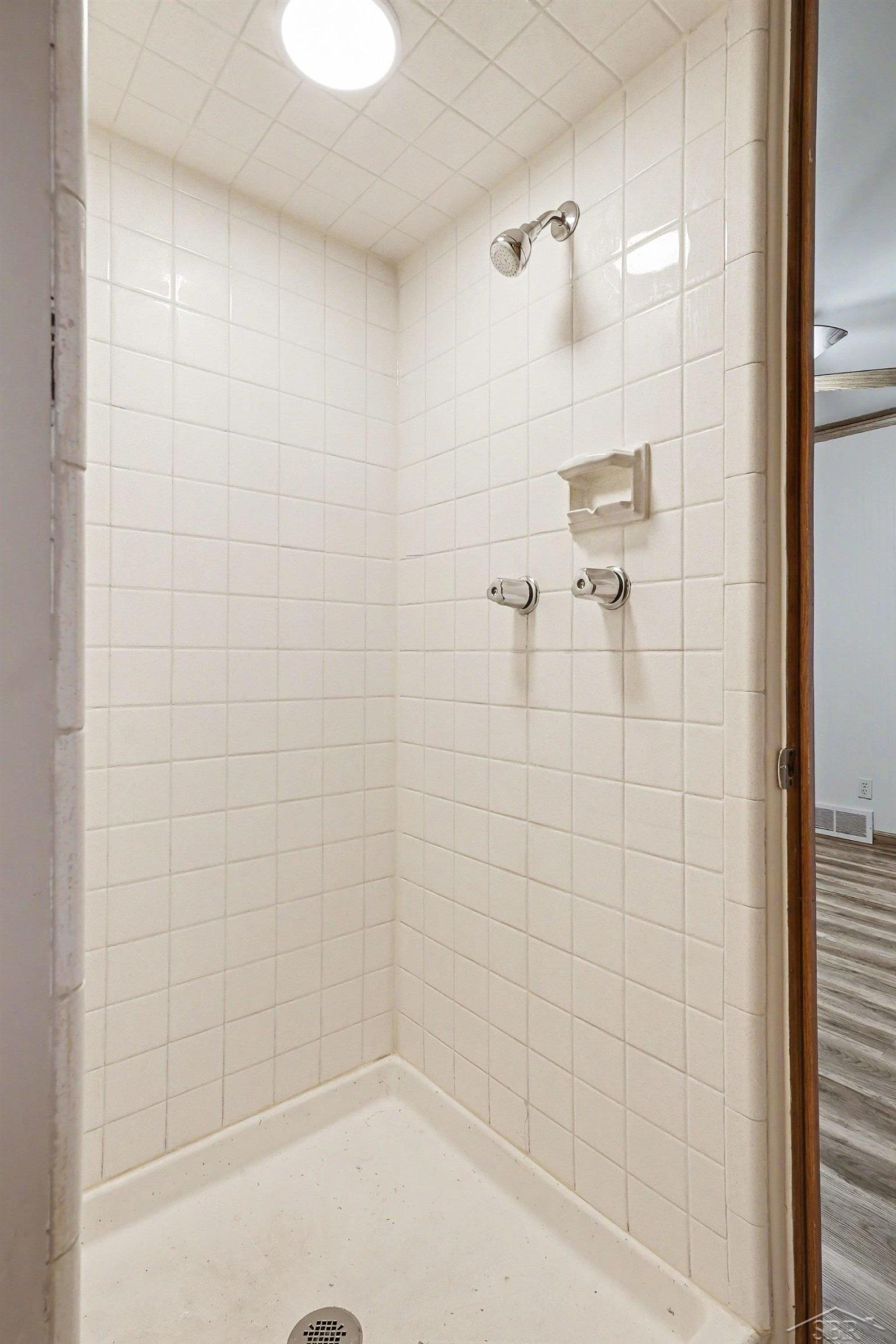 3919 N River Road, Freeland, MI 48623 — Photo 11