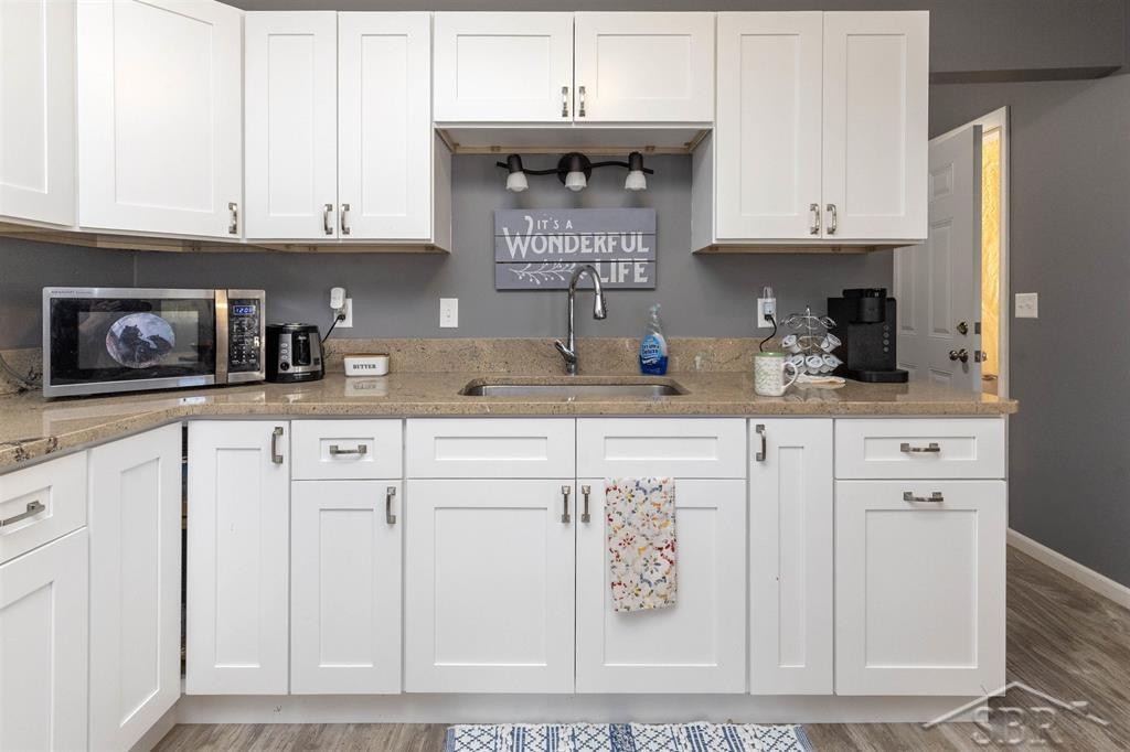 308 W Fourth Street, Gladwin, MI 48624 — Photo 11