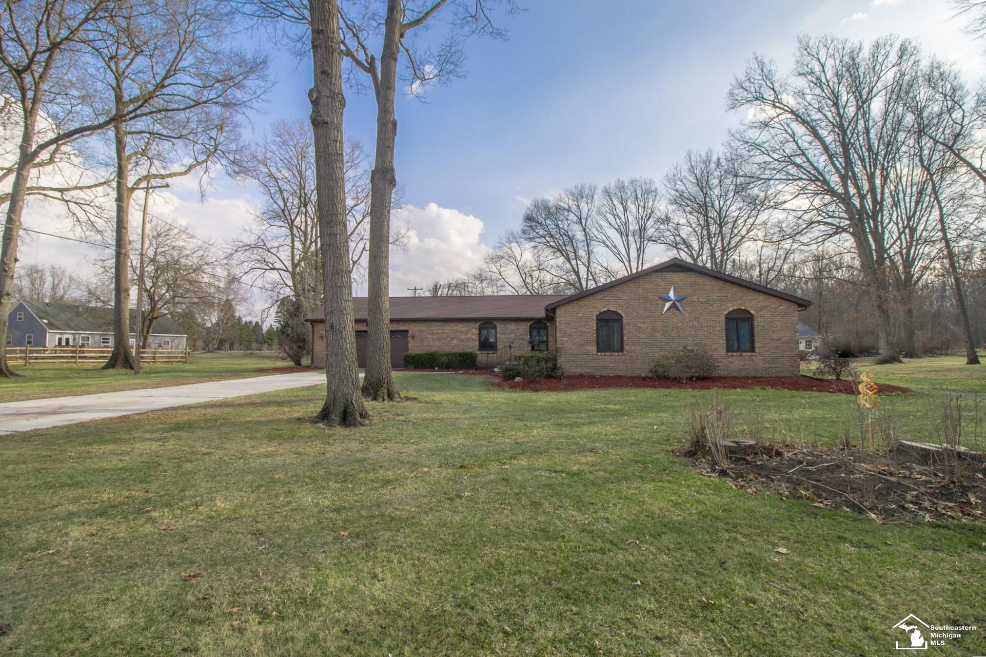 3335 School Road, Temperance, MI 48182 — Photo 2