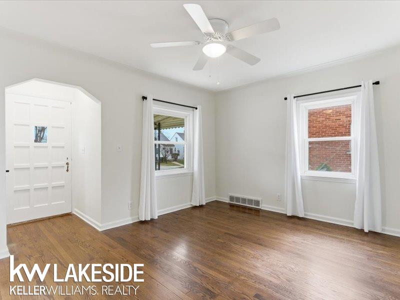 21837 RAUSCH Avenue, Eastpointe, MI 48021 — Photo 4