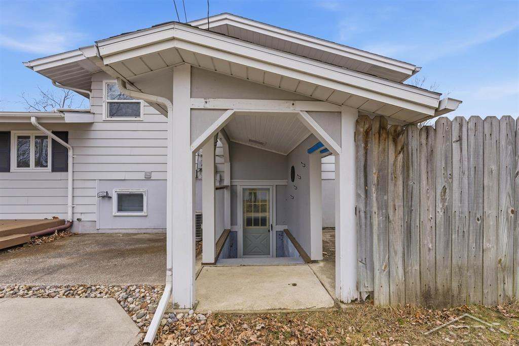 3214 Birchfield Drive, Midland, MI 48642 — Photo 26