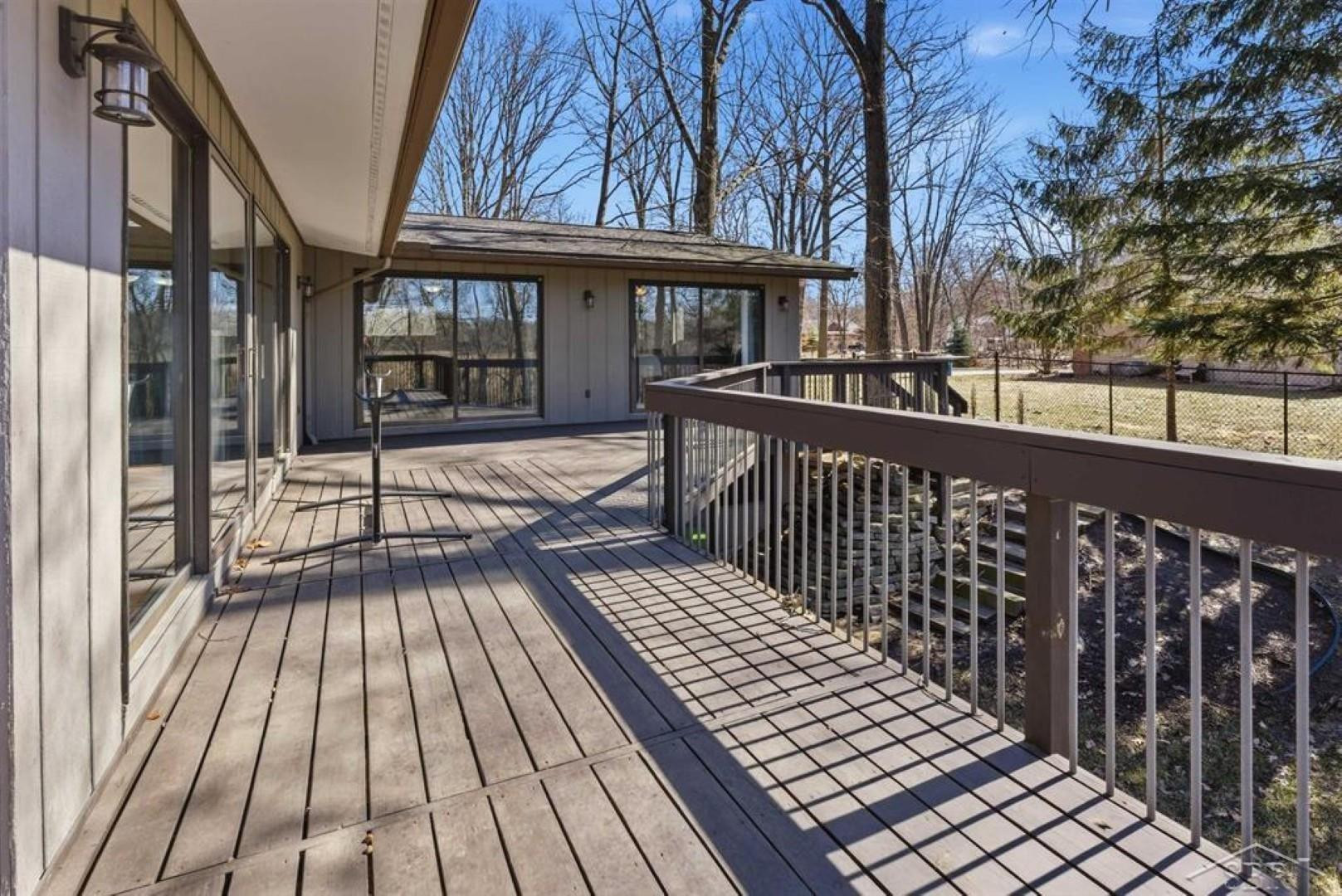 892 S Crooked Tree Lane, Midland, MI 48640 — Photo 43