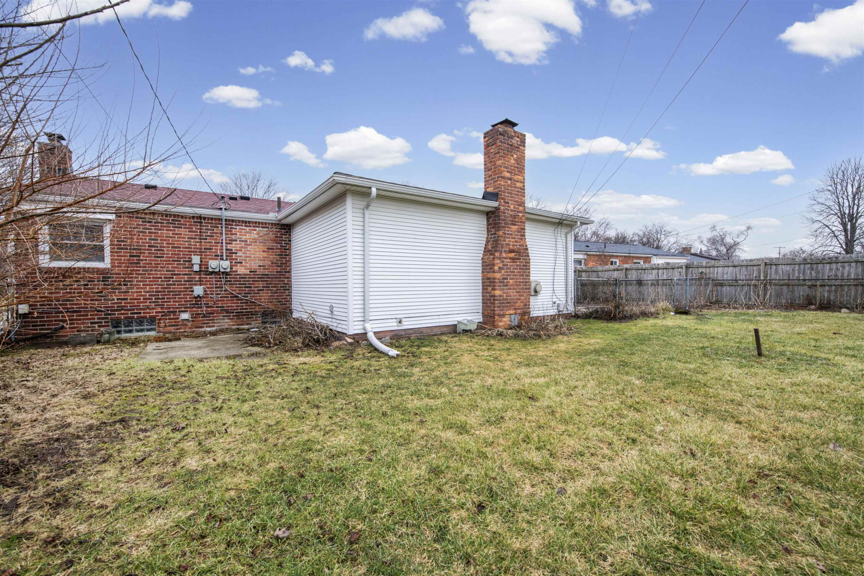 23227 Linne Street, Clinton Twp, MI 48035 — Photo 8