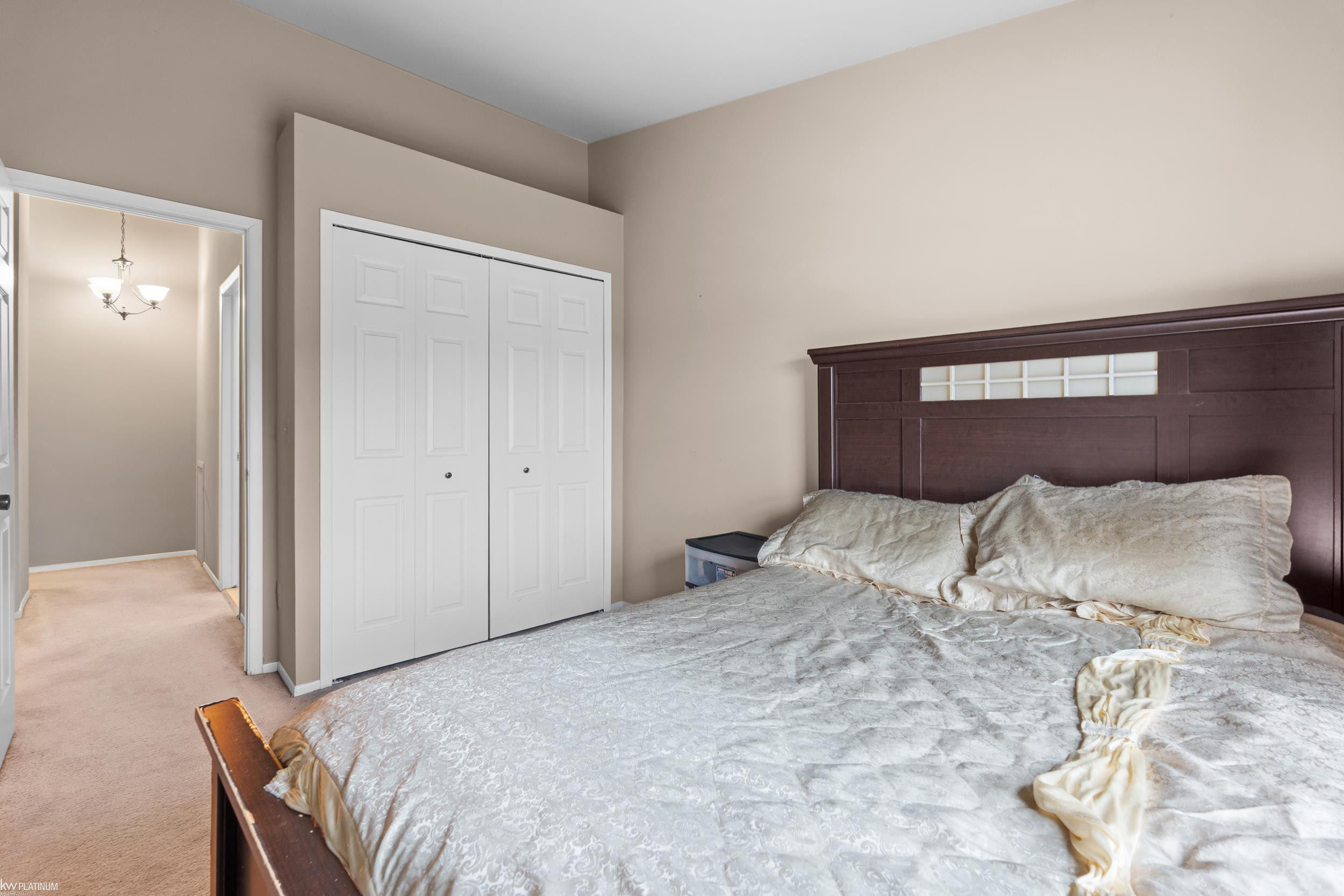 38916 Country Circle, Farmington Hills, MI 48331 — Photo 18