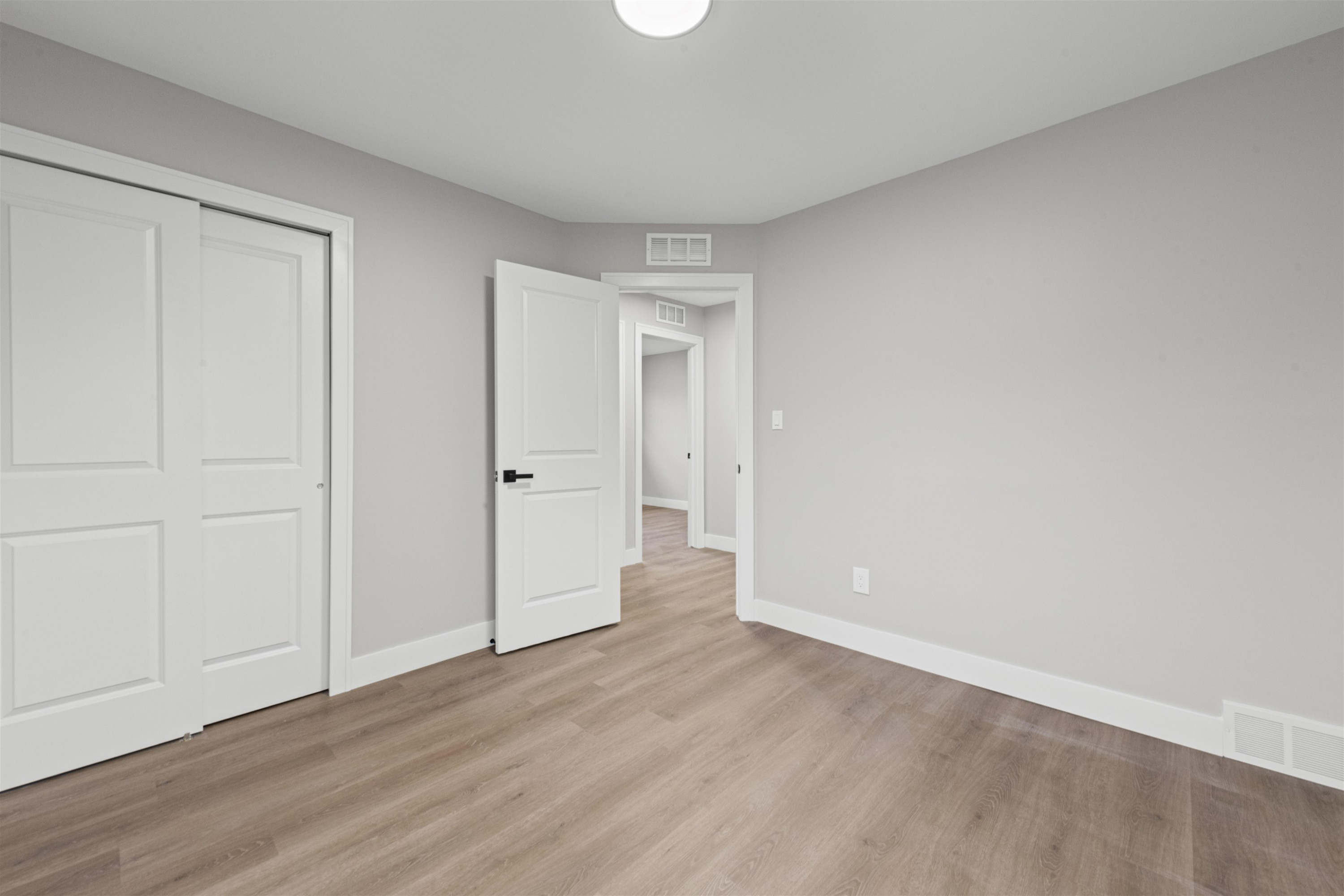 23227 Linne Street, Clinton Twp, MI 48035 — Photo 22