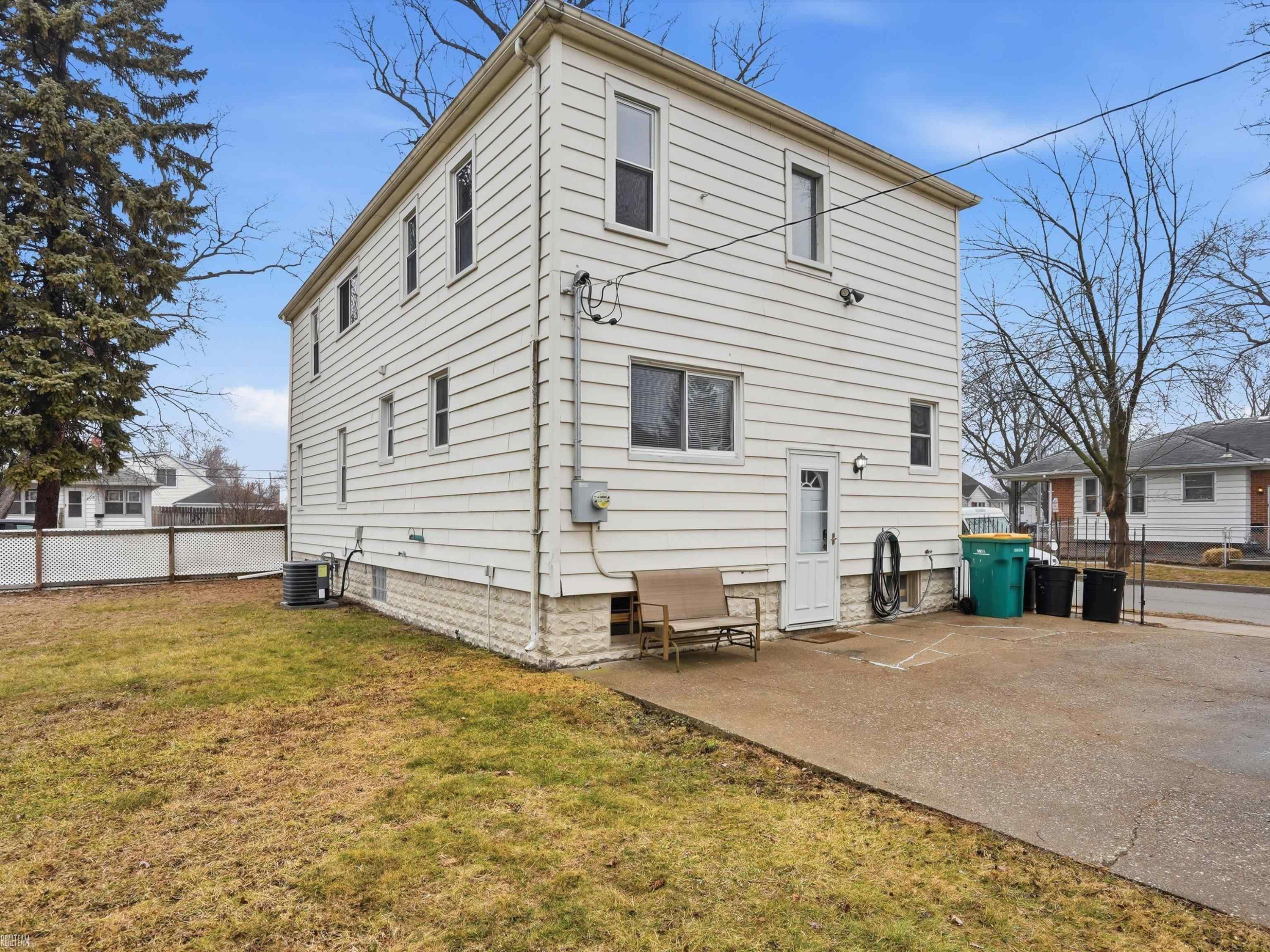 403 Clinton Street, Wyandotte, MI 48192 — Photo 38